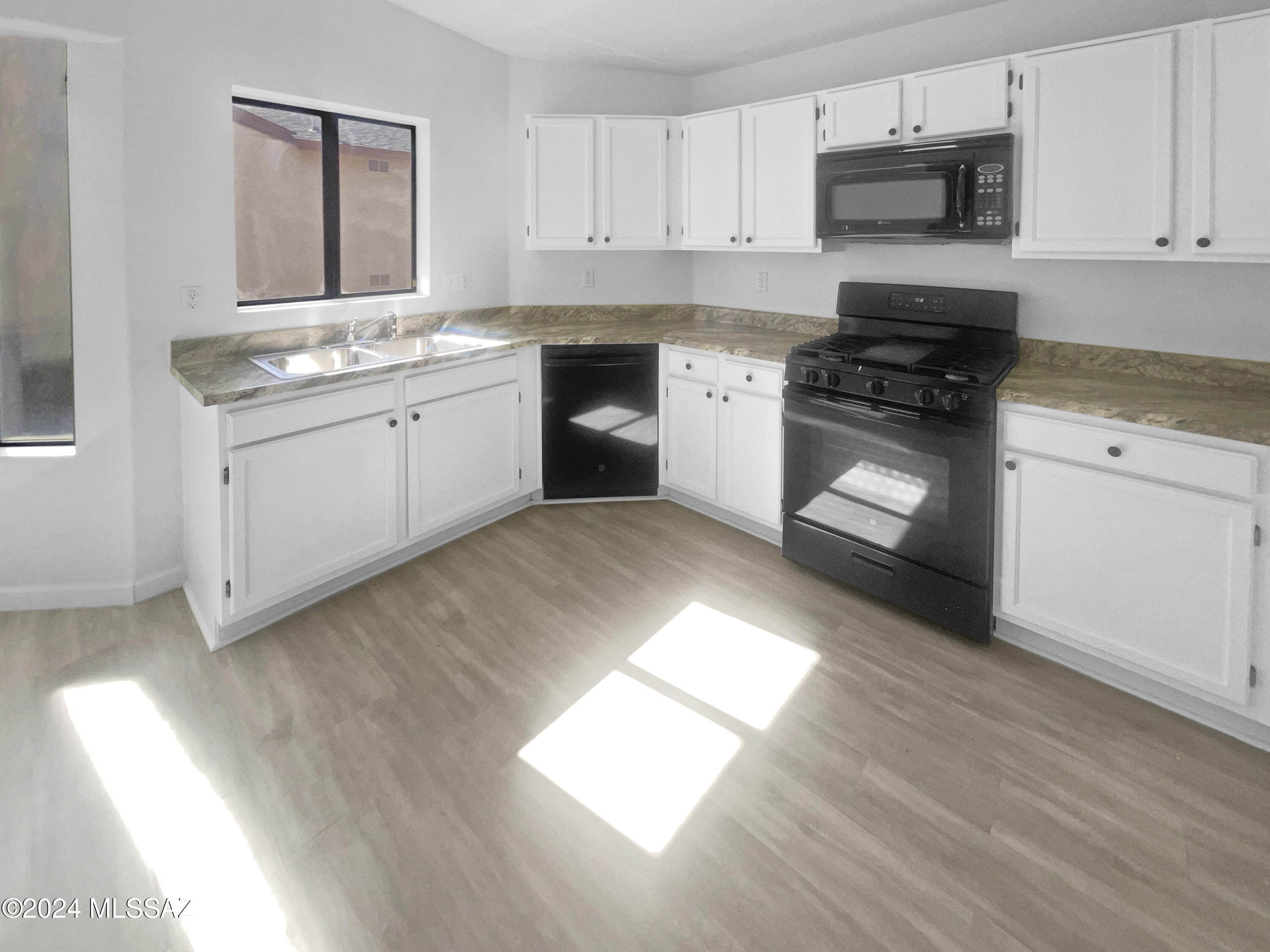 Oakmore At Midvale (1-65) - Residential
