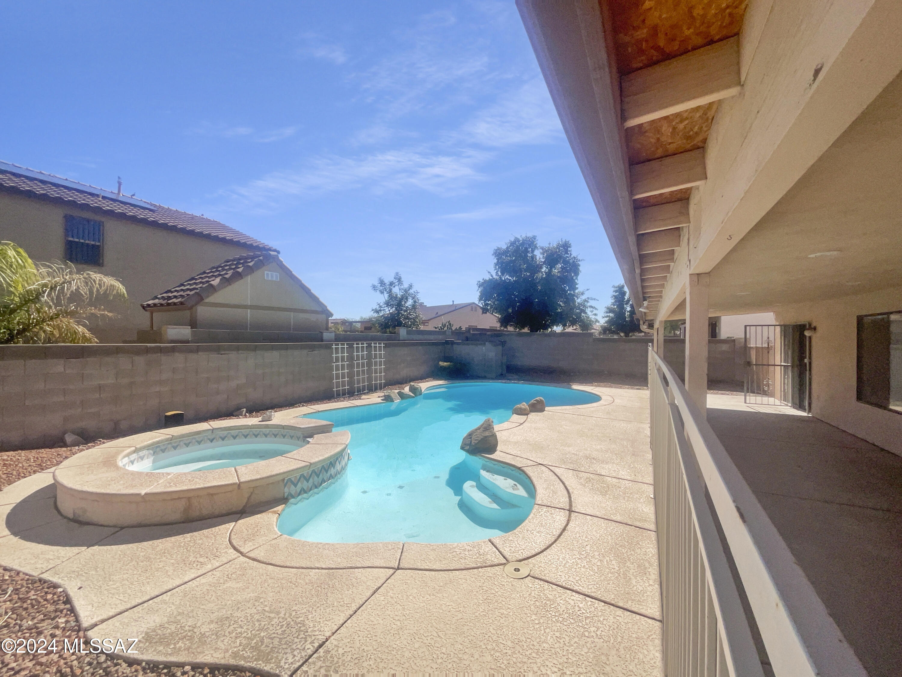 Oakmore At Midvale (1-65) - Residential