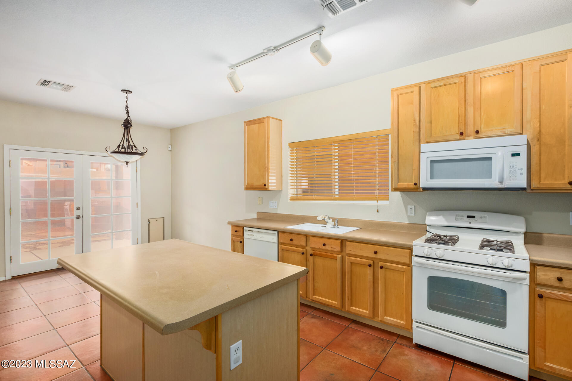 Rancho Del Lago (207-388) - Residential