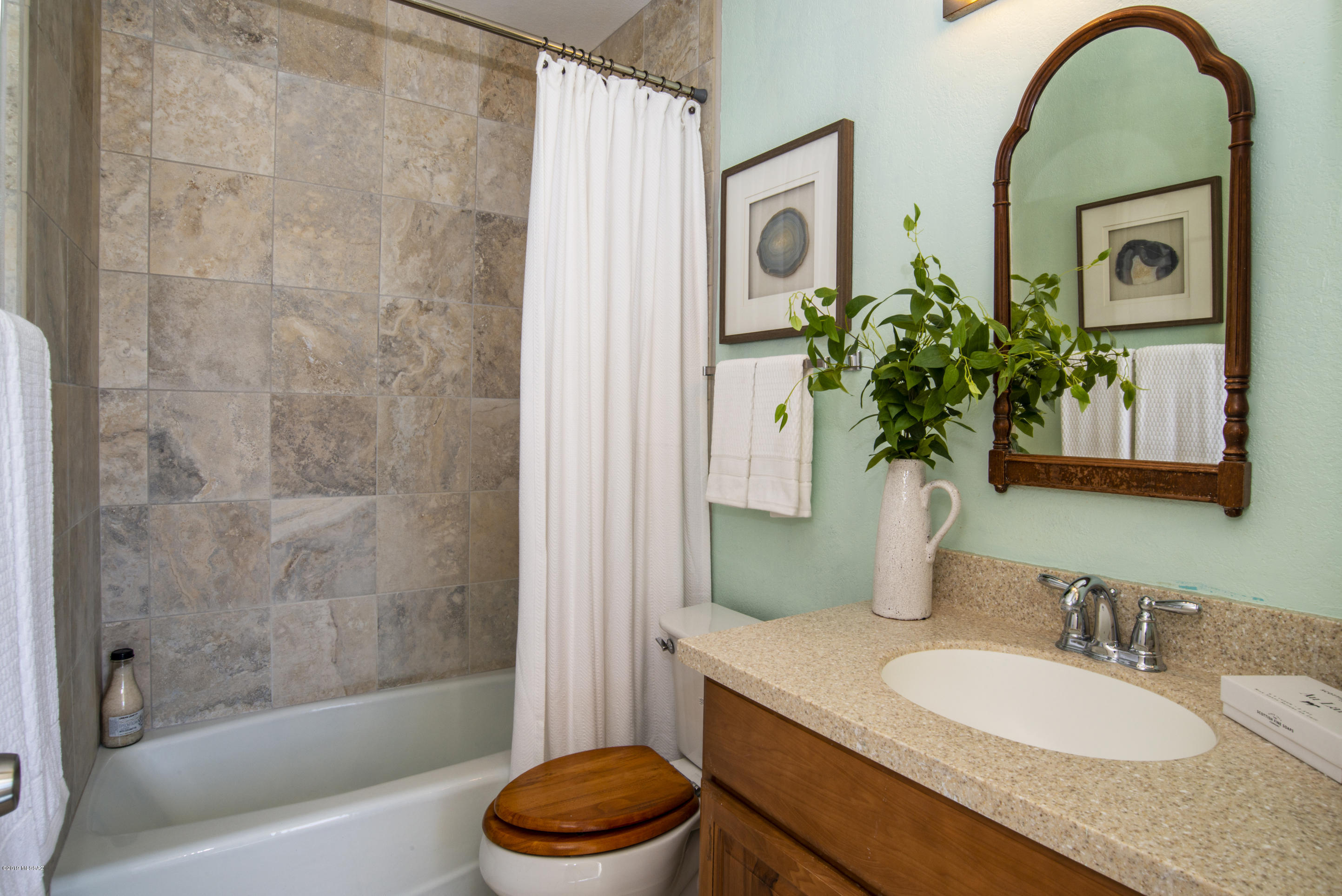 Bentley Place (1-9) - Residential