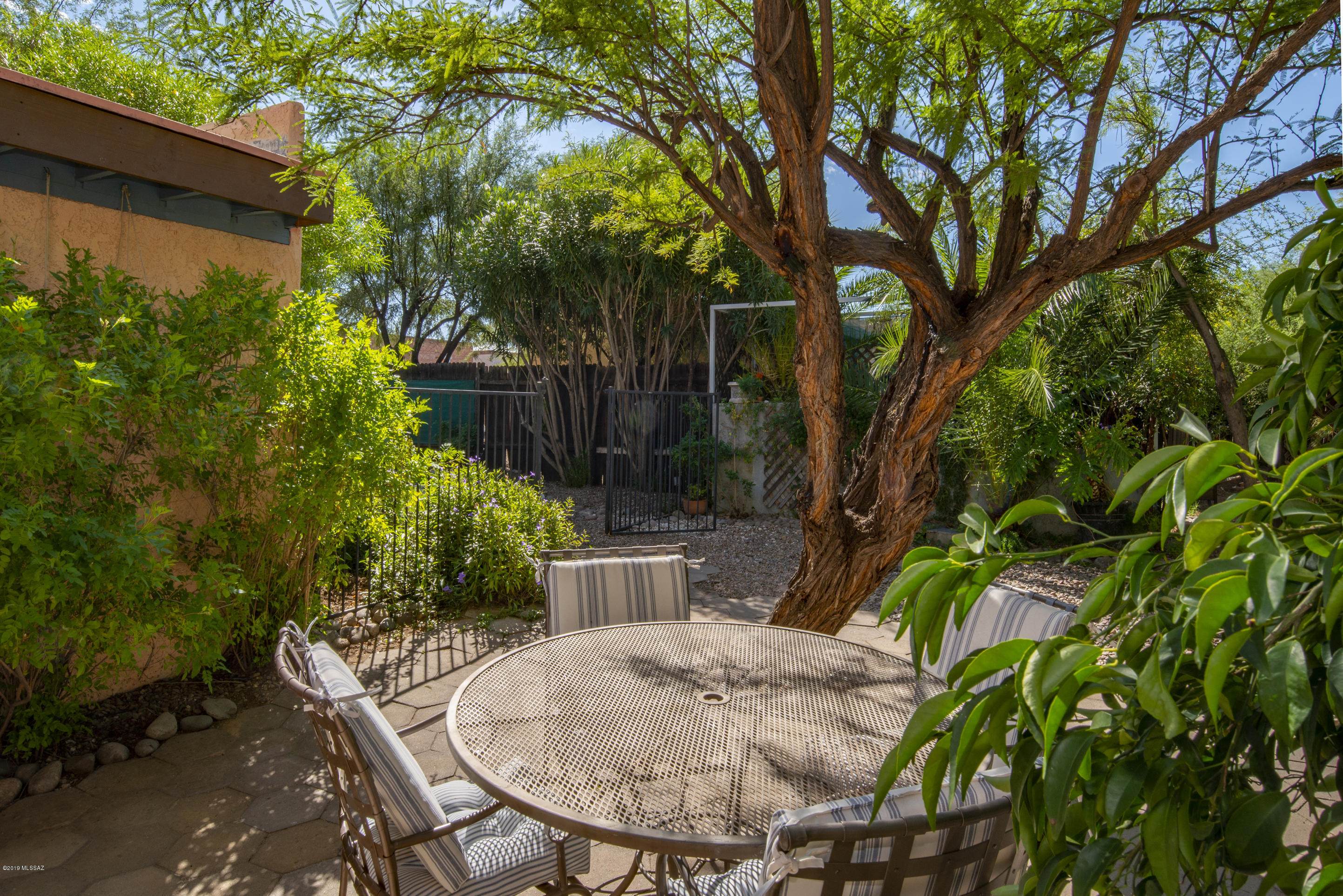 Bentley Place (1-9) - Residential