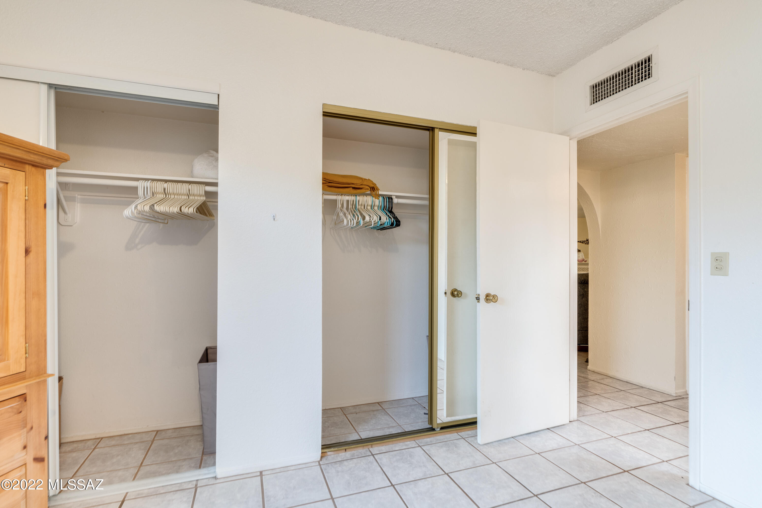 Mission Oaks (1-90) - Residential