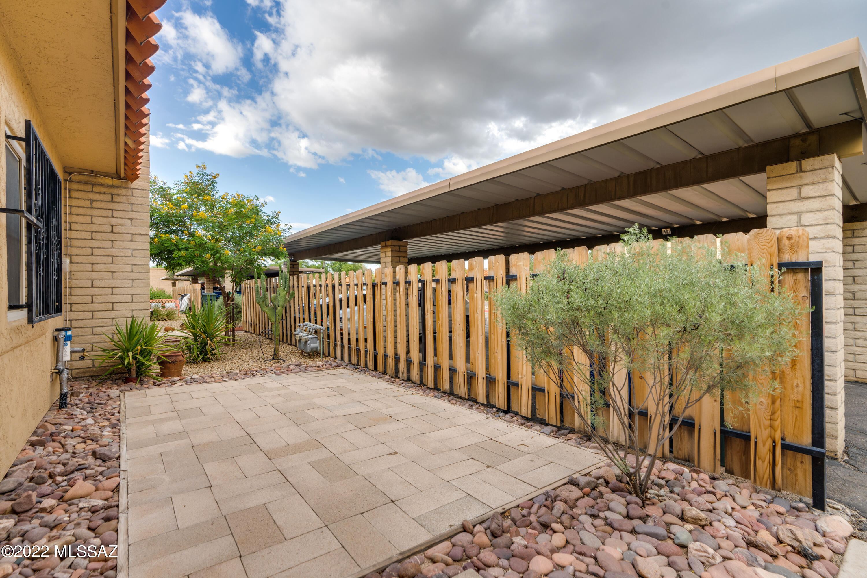 Mission Oaks (1-90) - Residential