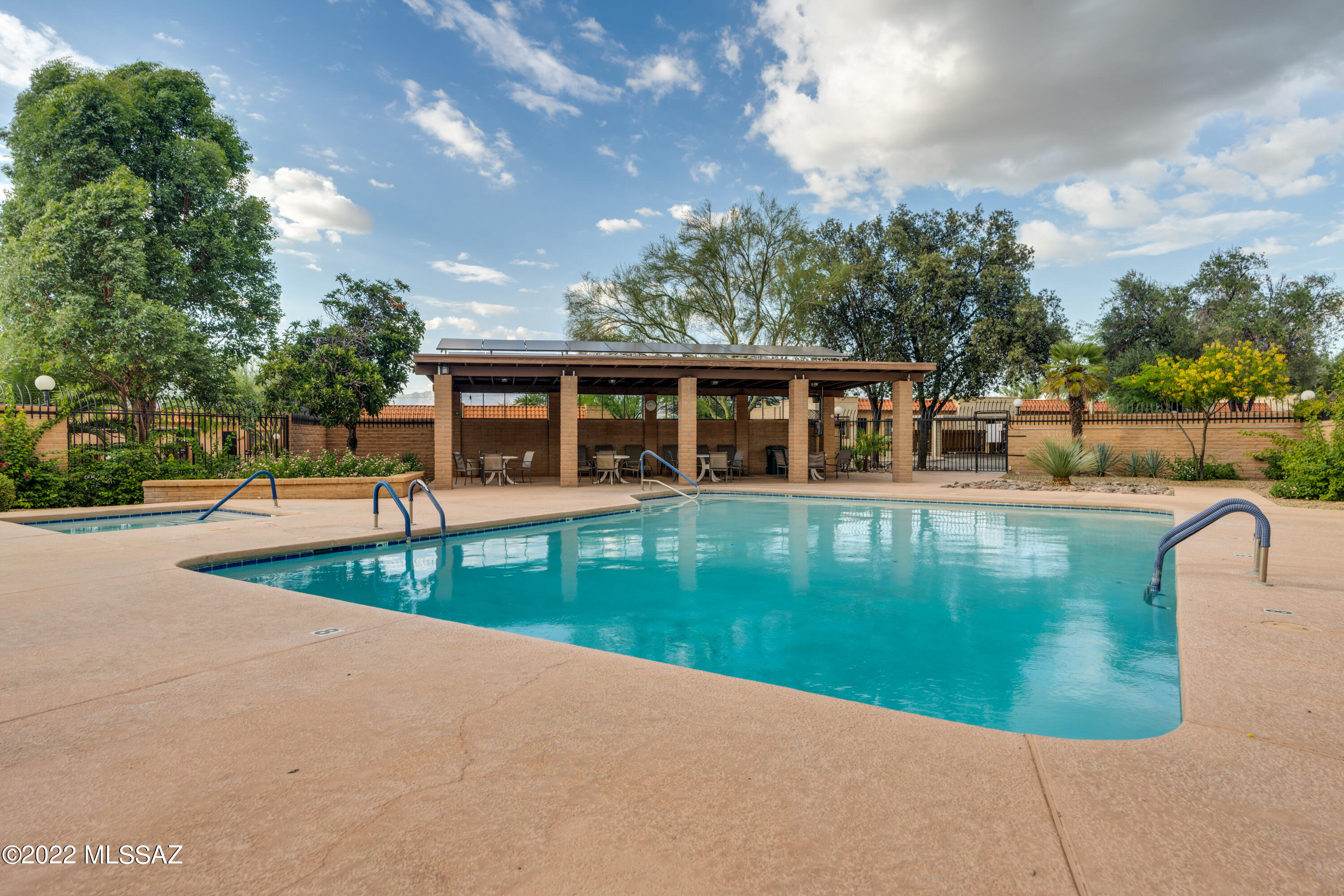 Mission Oaks (1-90) - Residential