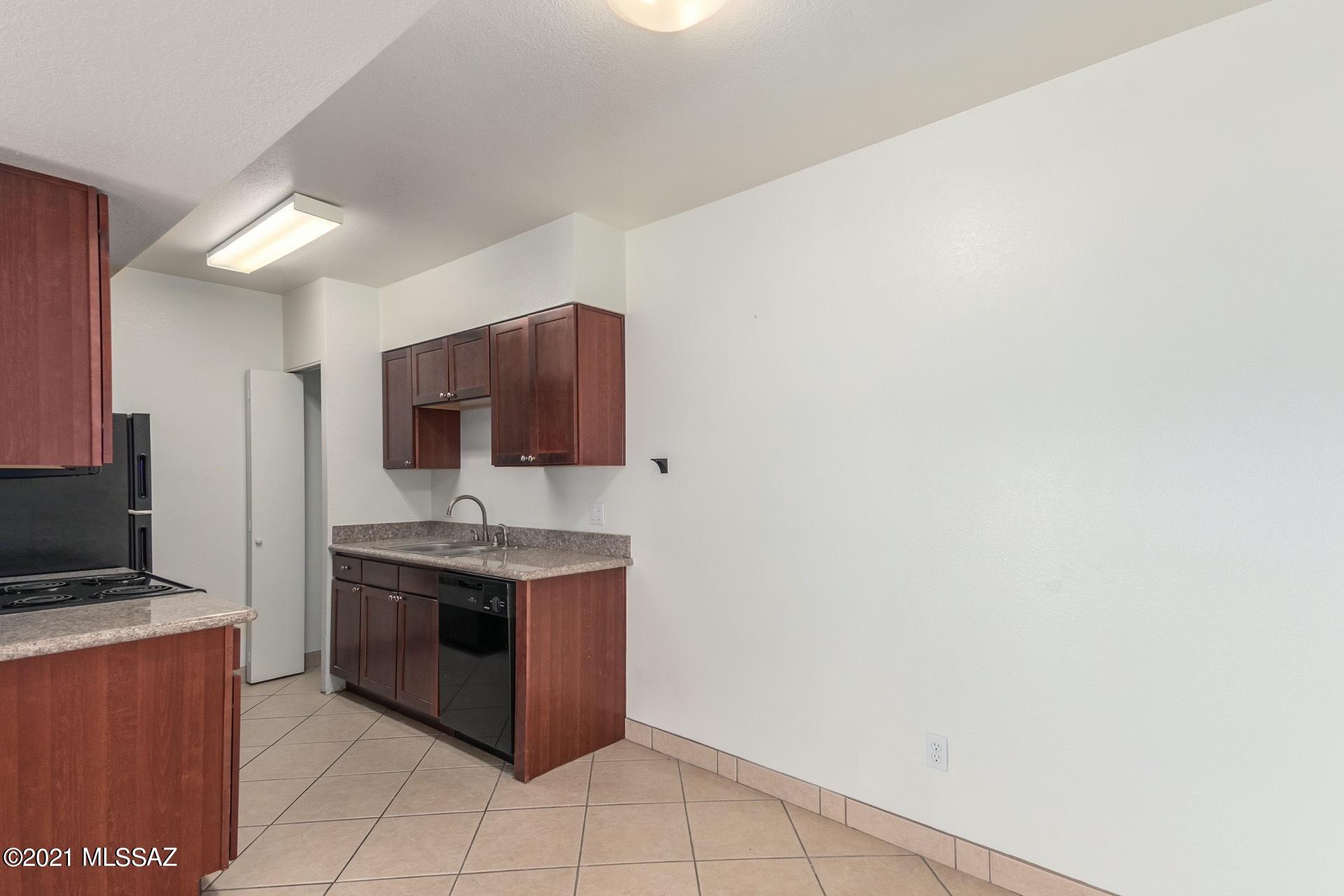 Winterhaven East Condos. - Residential