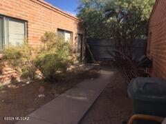 Charming two bedroom one bath located in a 4-plex community close to schools, shopping and downtown area. Water, Sewer and Trash included in rent, tenant pays all other utilities

Please do not disturb the tenant, no showings at this time; we can pre-schedule showings for after the 1ST