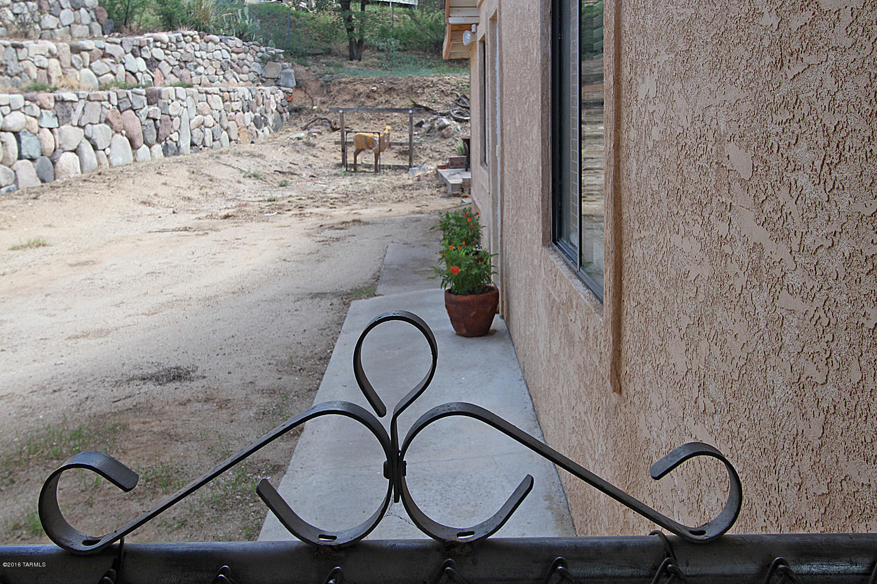 Los Robles Estates - Residential