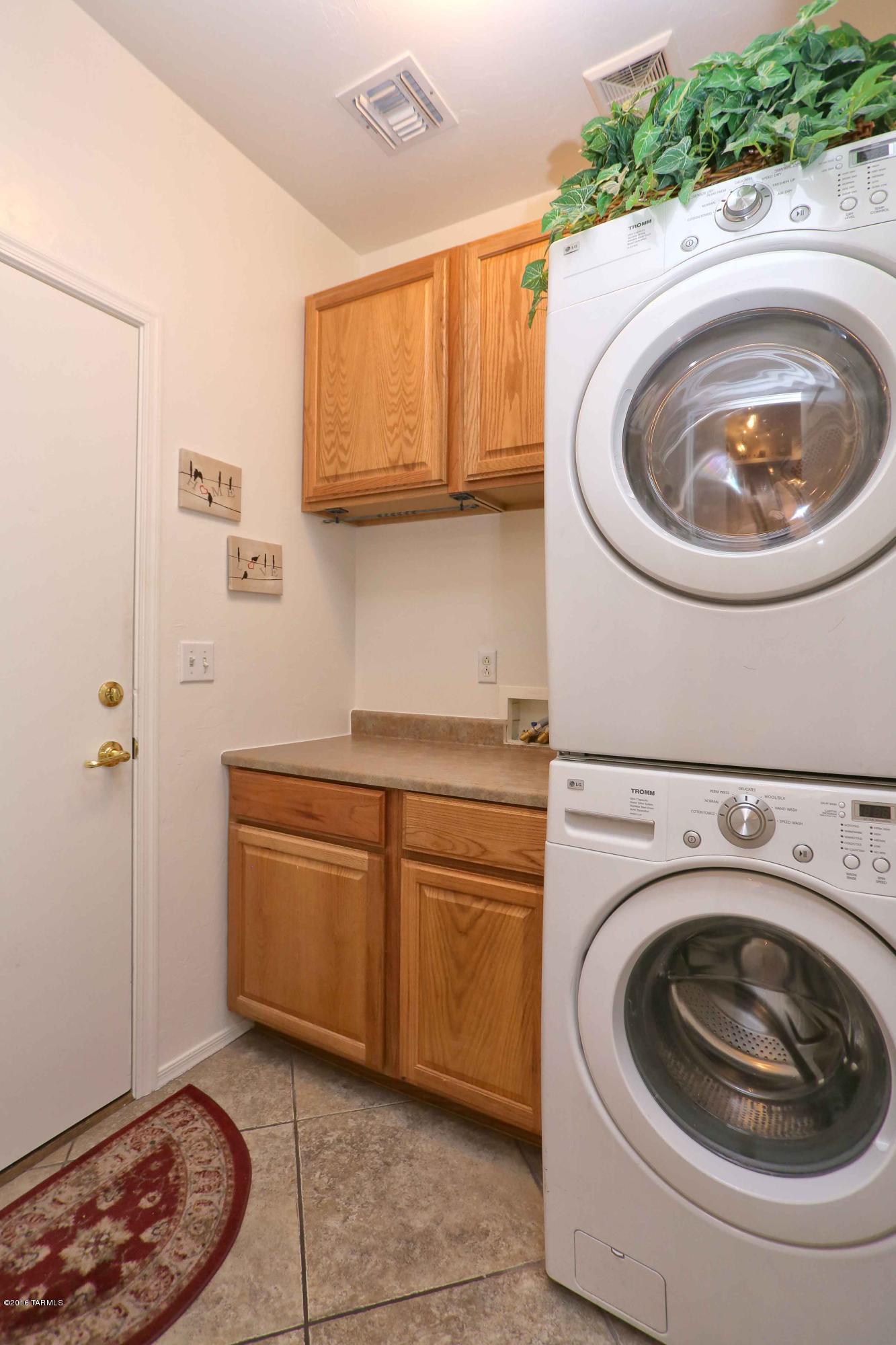 Silverbell Place (1-153) - Residential