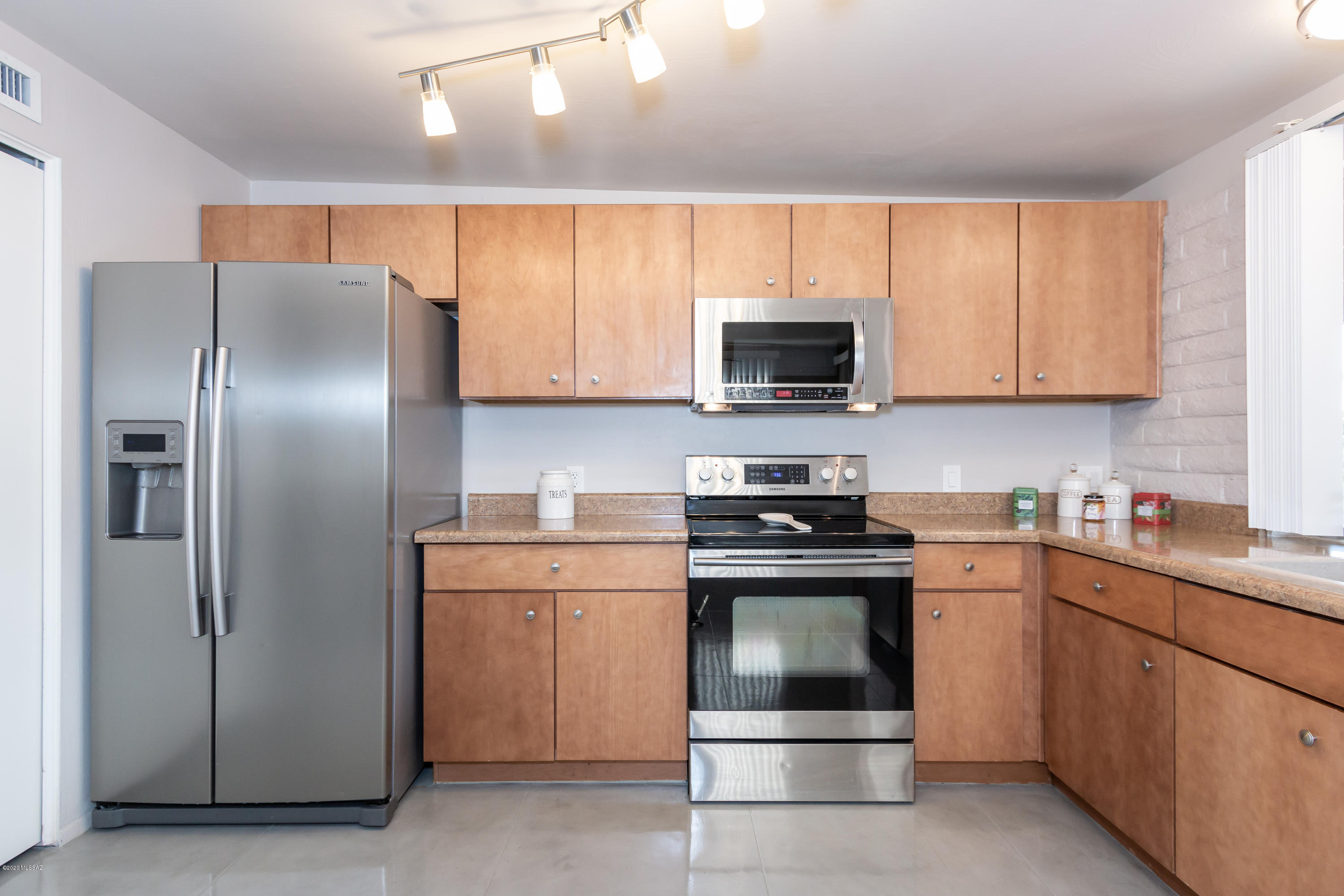 Verde Catalina Townhouses(1-149) - Residential