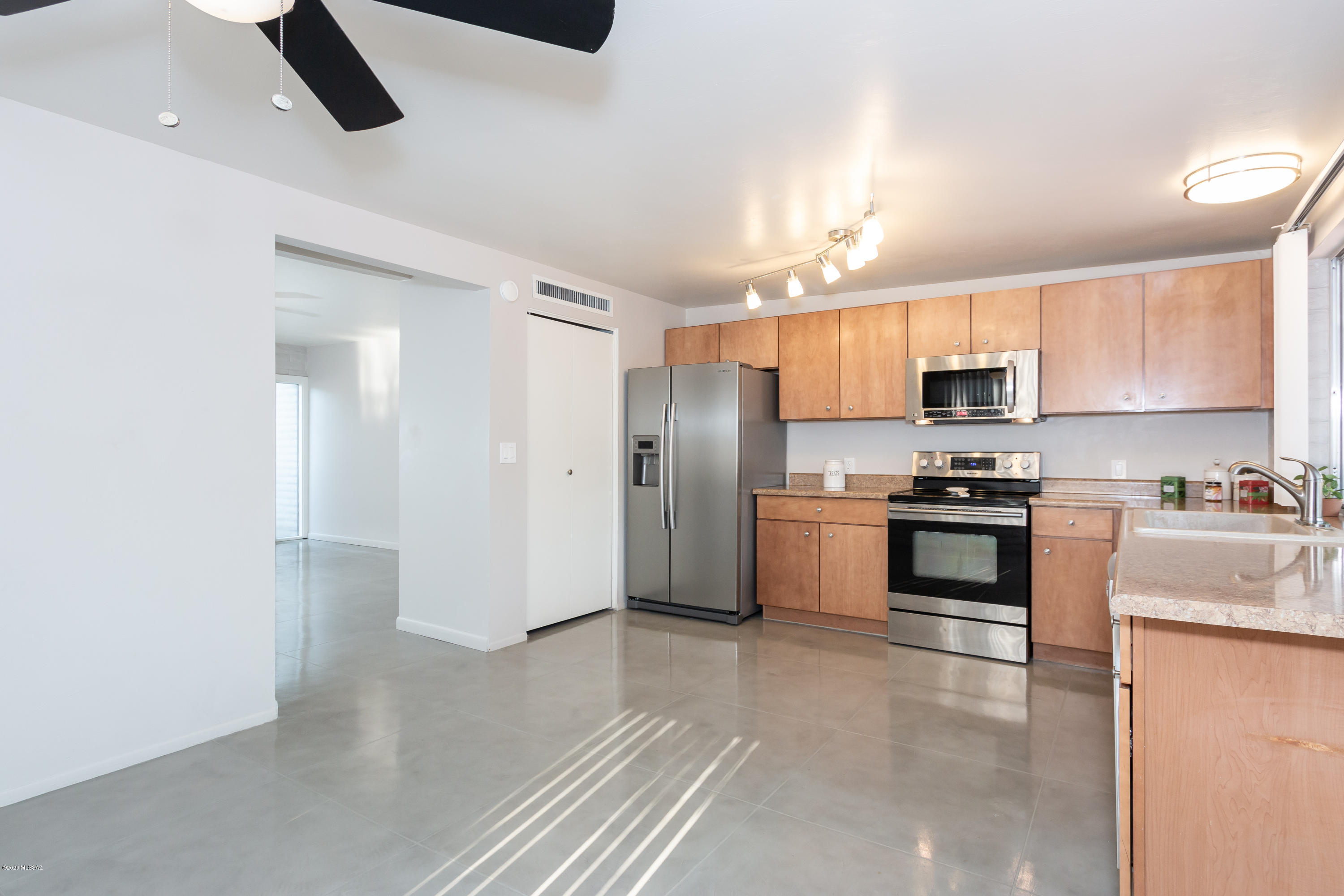 Verde Catalina Townhouses(1-149) - Residential
