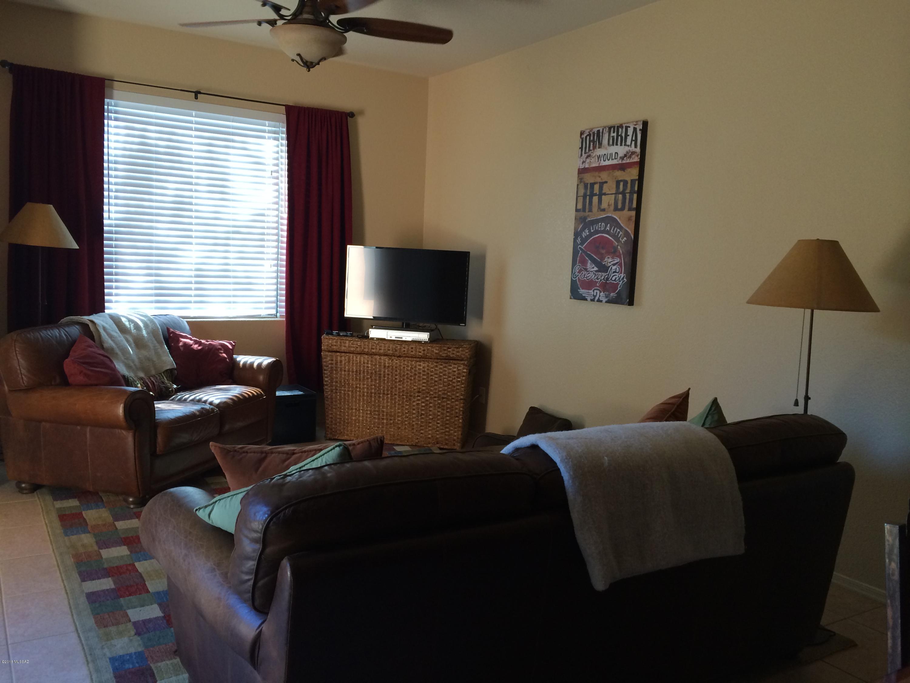 Mountain View Condos. (1-76) - Residential