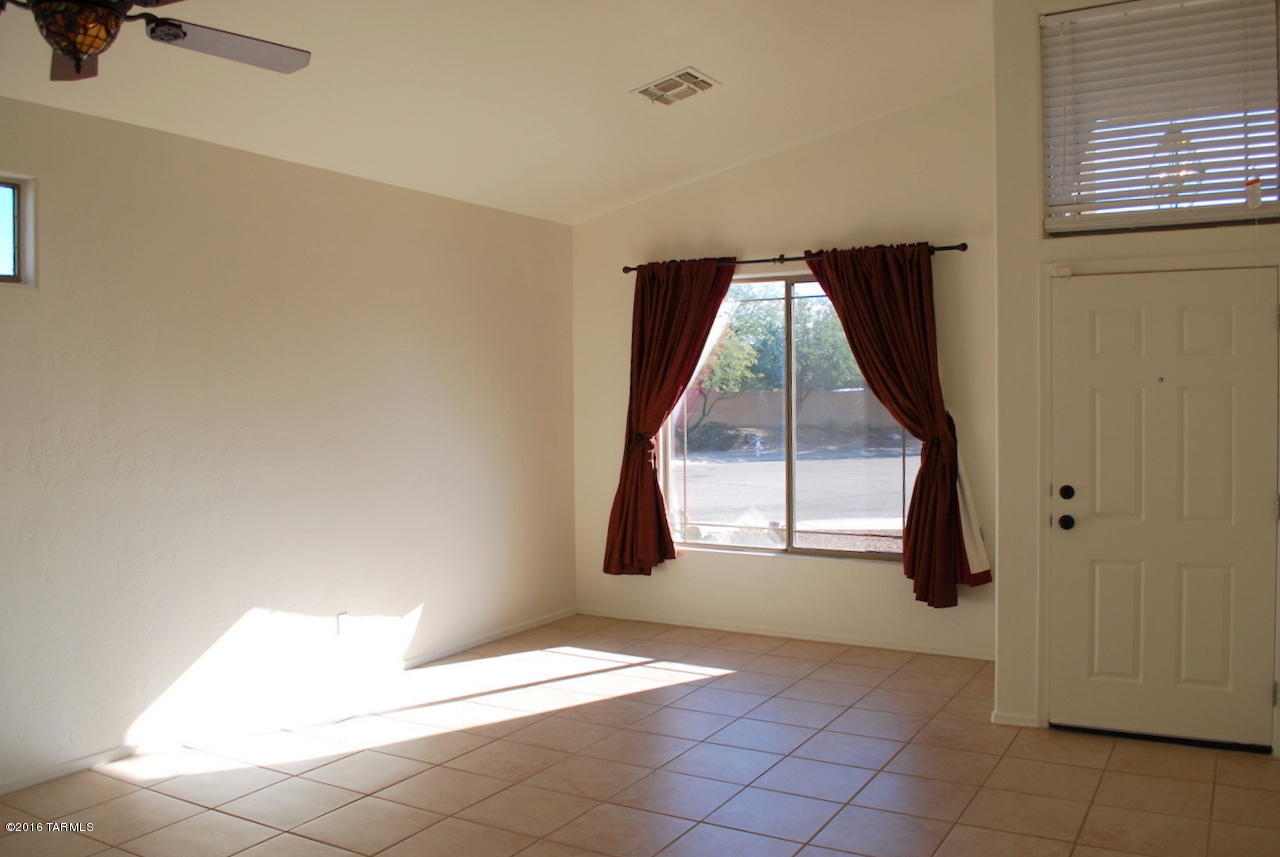 Castle Rock (1-430) - Residential Lease