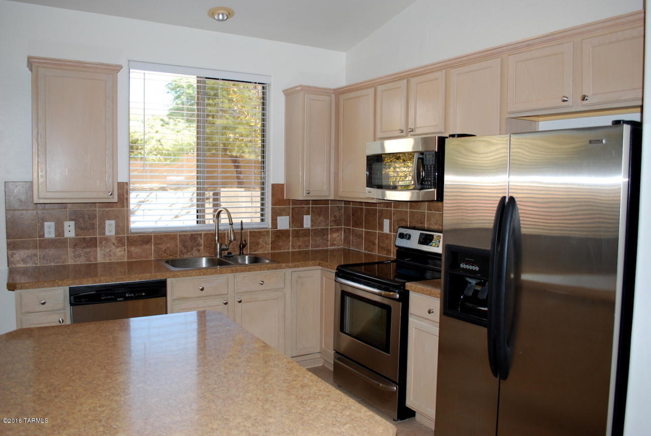Castle Rock (1-430) - Residential Lease
