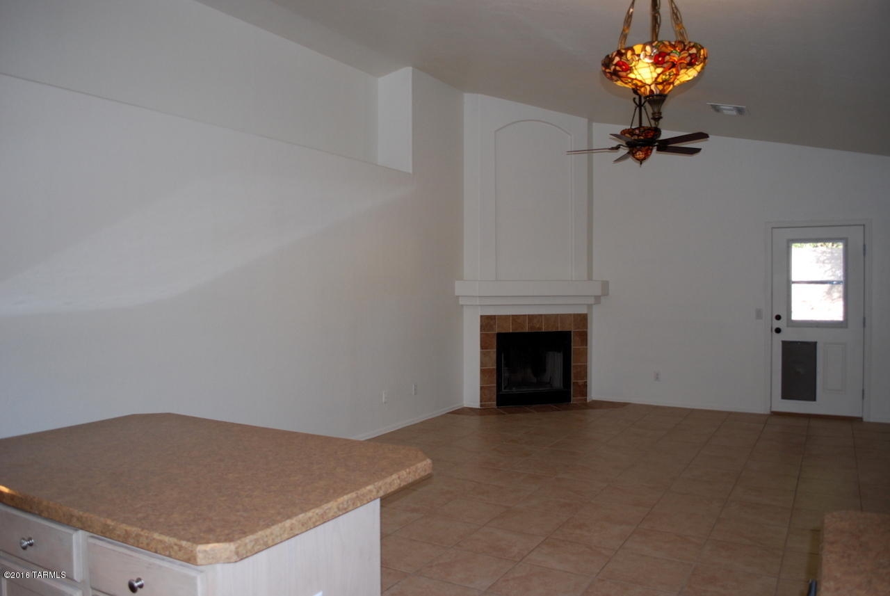 Castle Rock (1-430) - Residential Lease