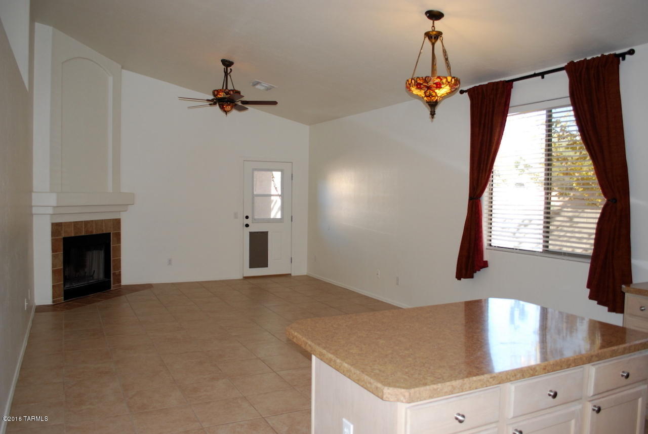 Castle Rock (1-430) - Residential Lease