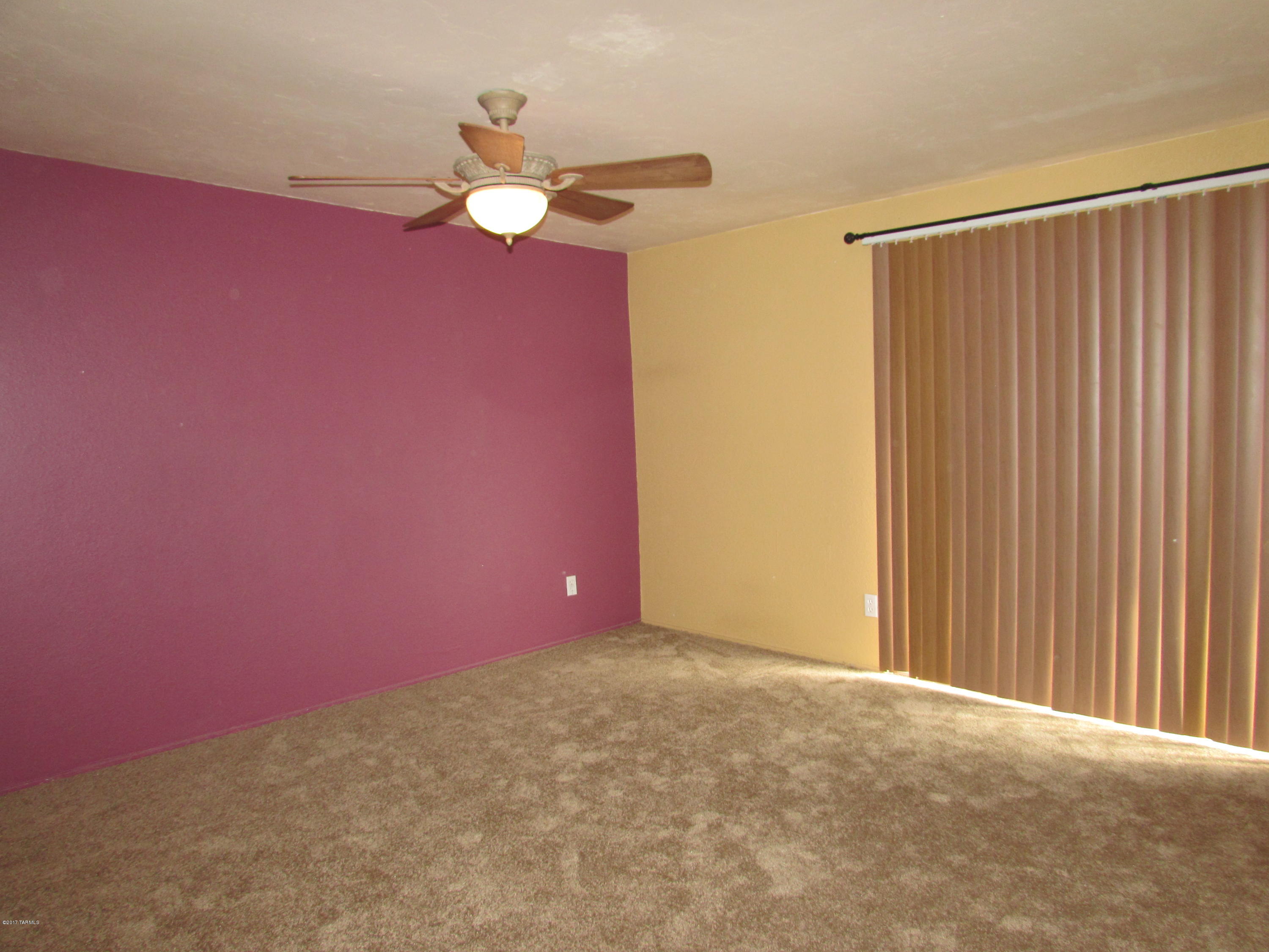 Tres Lomas North 3  (1-81) - Residential Lease