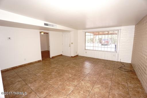 Las Casitas Del Pueblo (1-53) - Residential Lease
