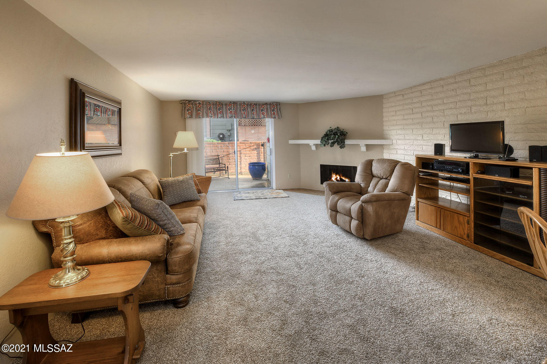 McCormick PlaceTwnhms Blk III (1-71) - Residential