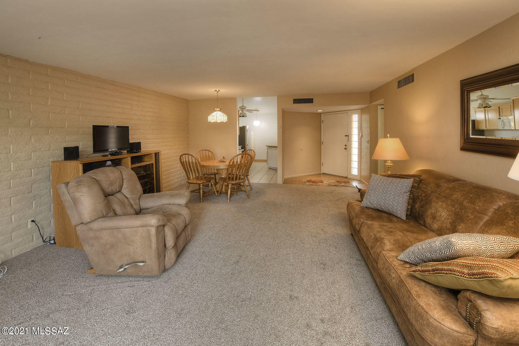 McCormick PlaceTwnhms Blk III (1-71) - Residential