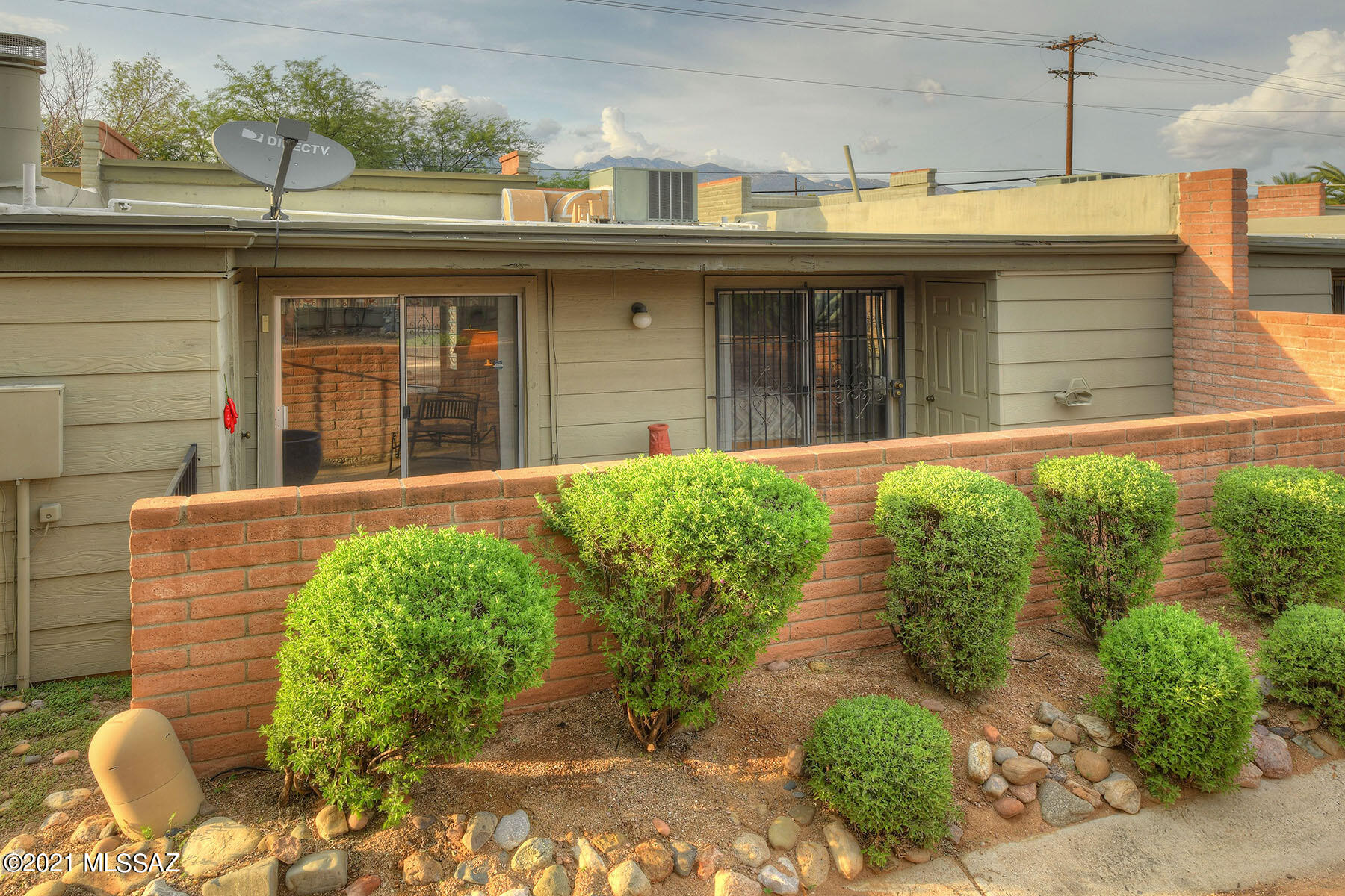 McCormick PlaceTwnhms Blk III (1-71) - Residential