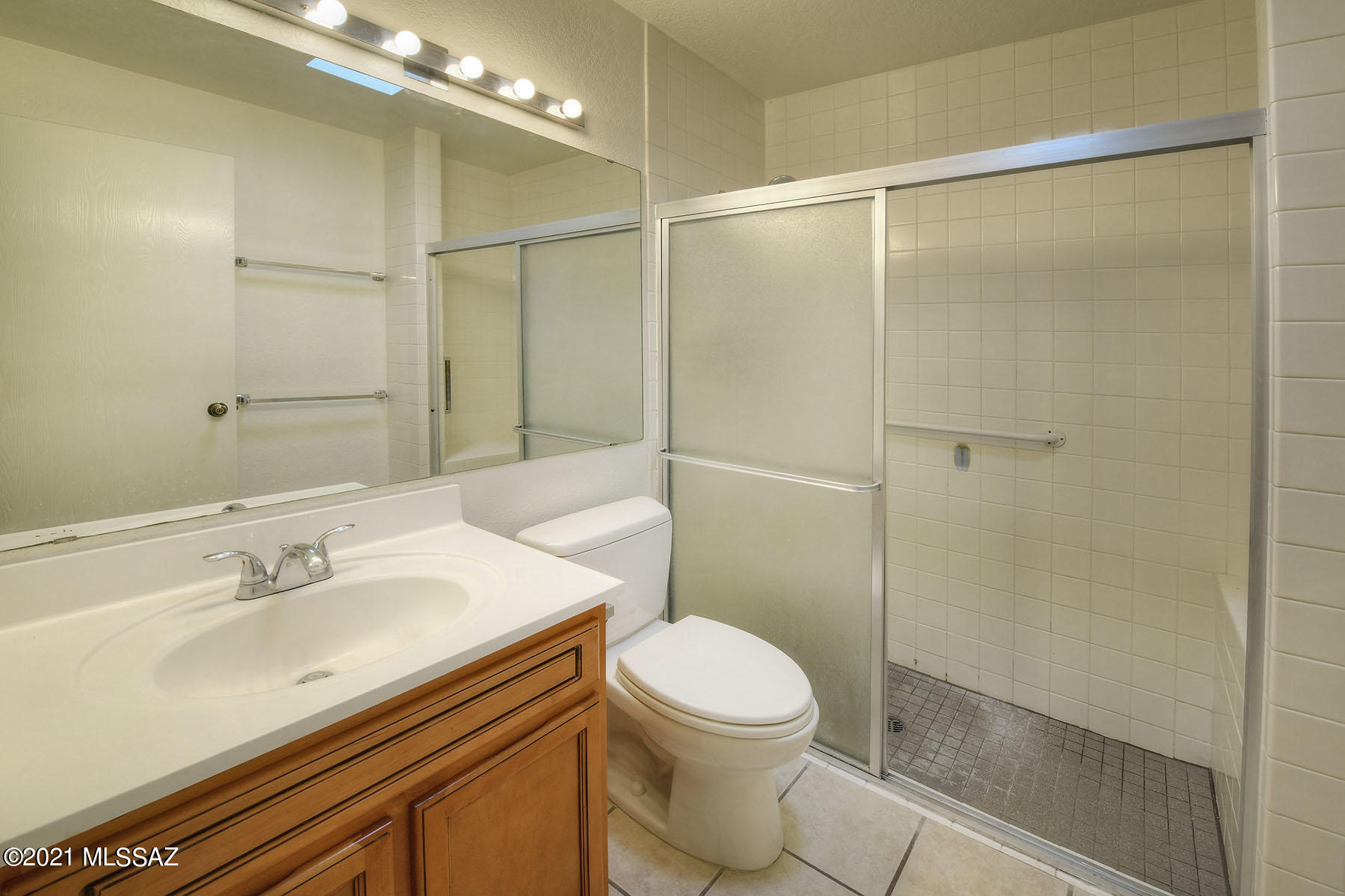 McCormick PlaceTwnhms Blk III (1-71) - Residential