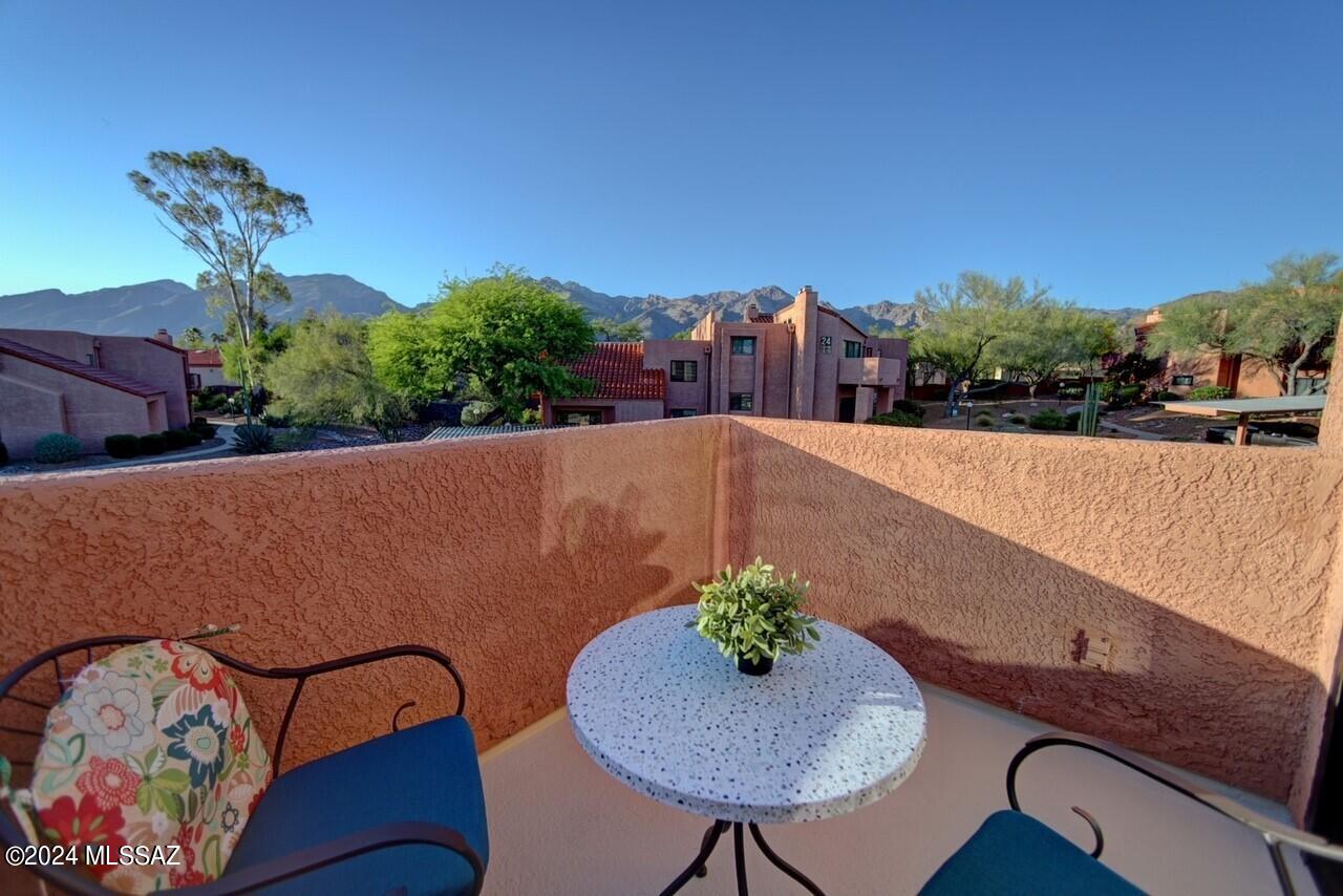 Ventana Vista Condominiums - Residential