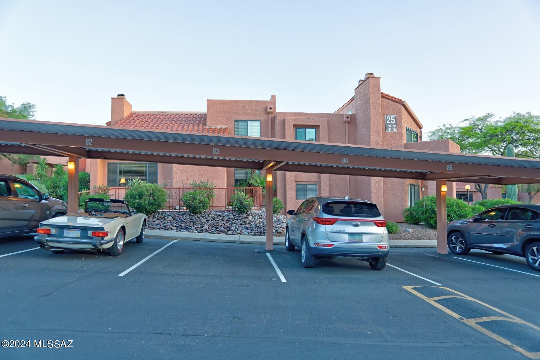 Ventana Vista Condominiums - Residential