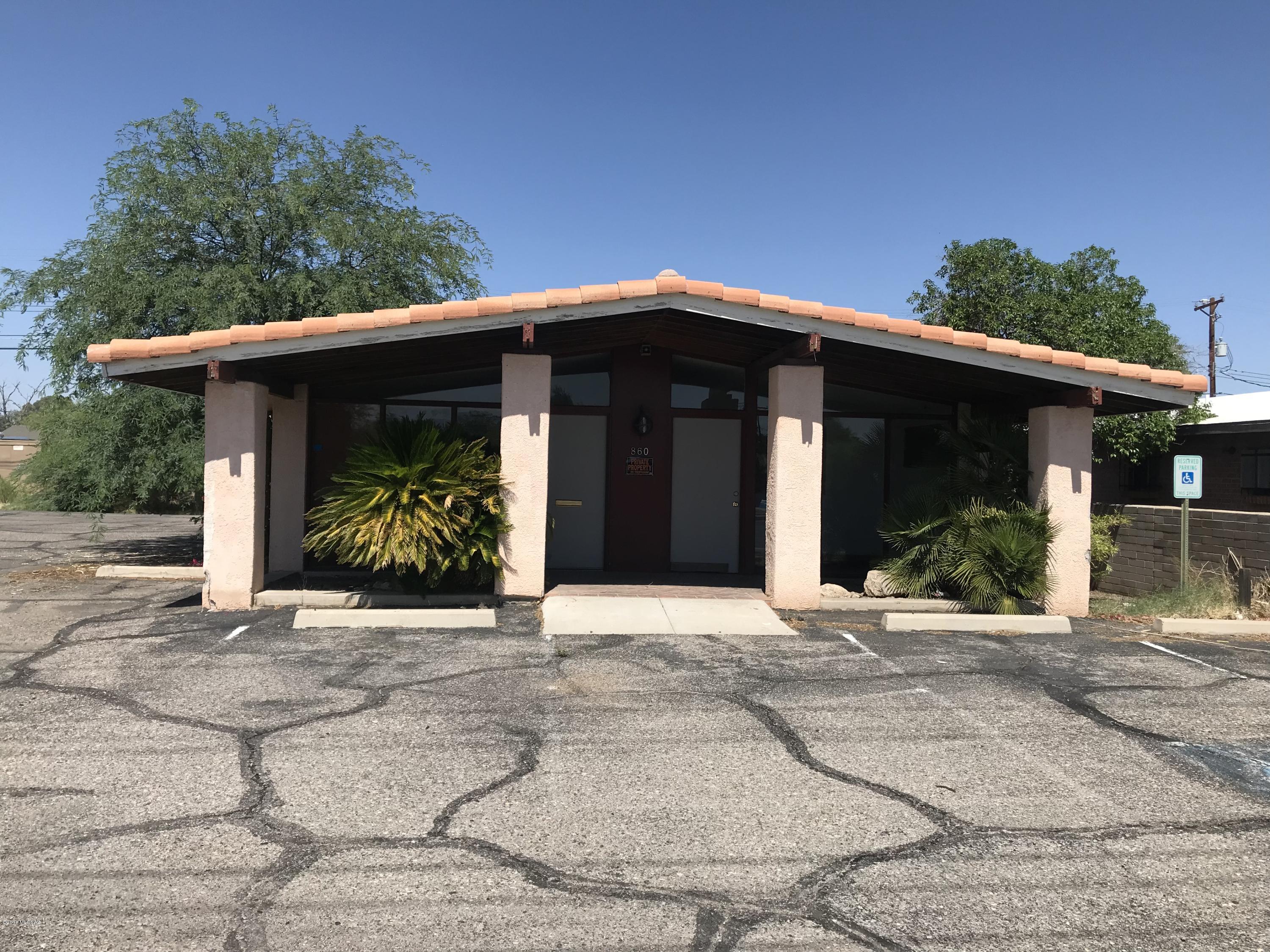 Great opportunity for investors on a commercial property with a terrific central location just needs some TLC. This duplex office space offers a lobby in each as well as receptionist area, storage room, executive office with private bath, 3 exam rooms, patient bathroom and x-ray closet. Former use was two separate dental practices. Priced to sell- Property conveys AS-IS.