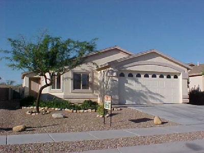 Nice 4 bedroom, 2 bath home in Rita Ranch.  2 car garage. Fenced back yard.  Vail Schools.