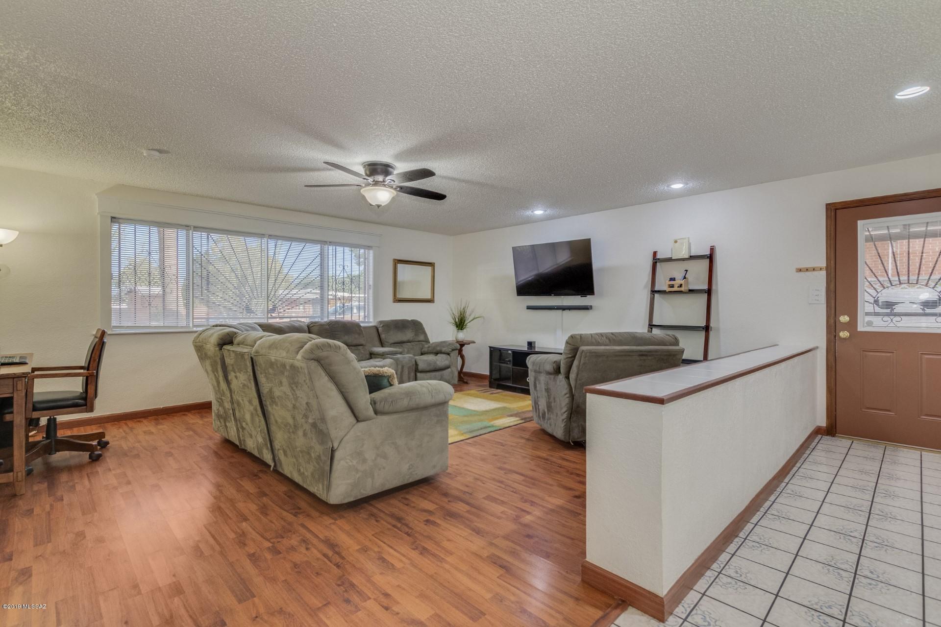 Desert Hills (1-82) - Residential