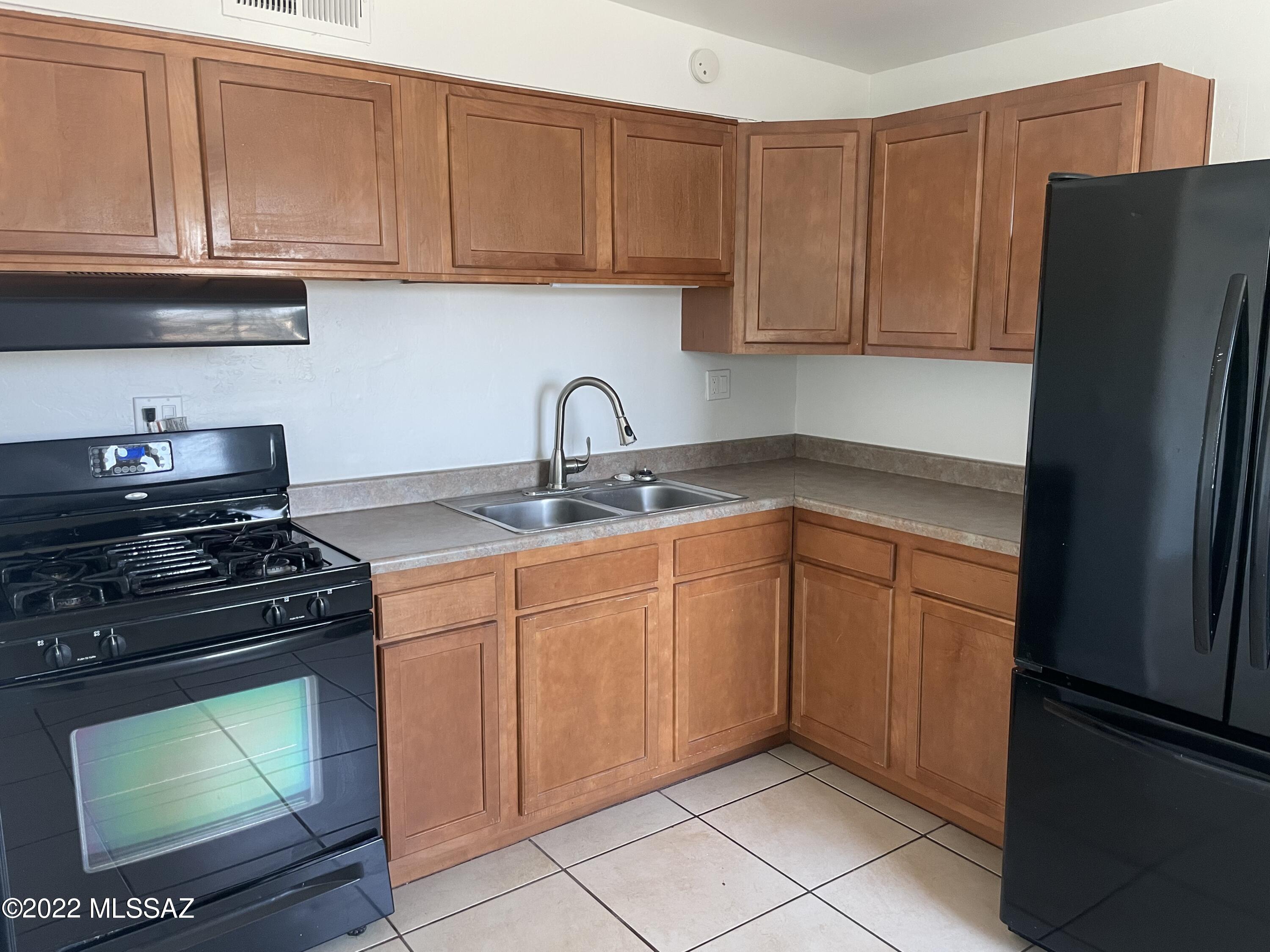 Santa Rita Terrace - Residential
