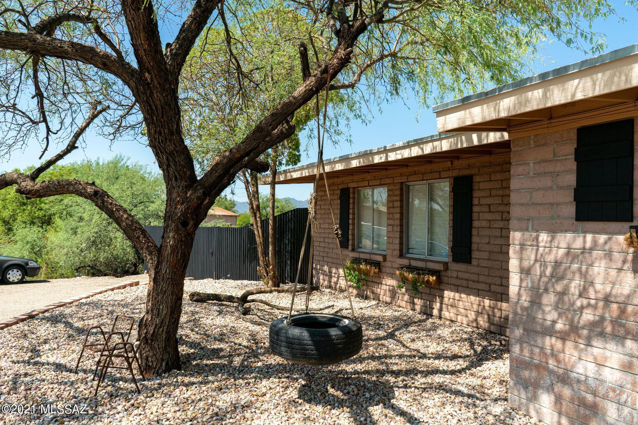 Casas Adobes No.2 (439-520) - Residential