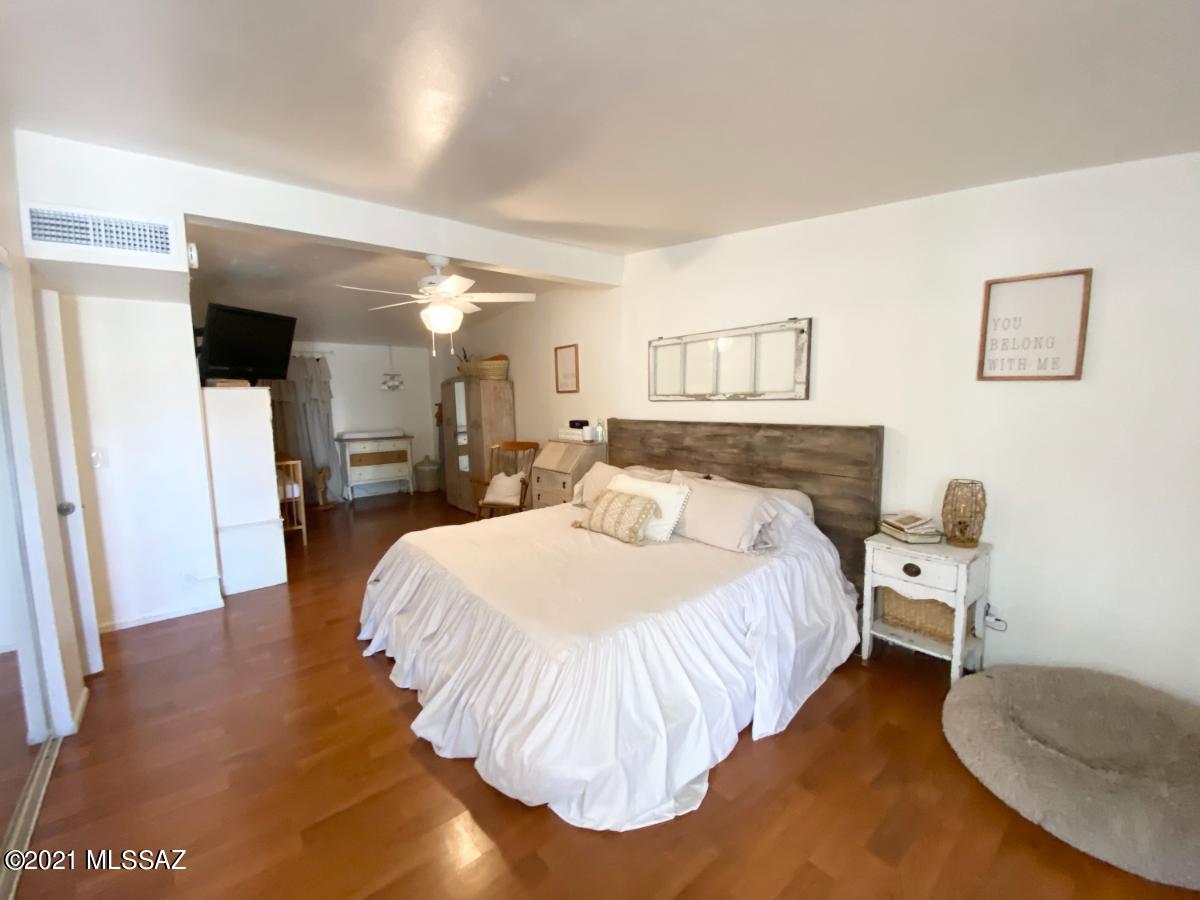 Casas Adobes No.2 (439-520) - Residential