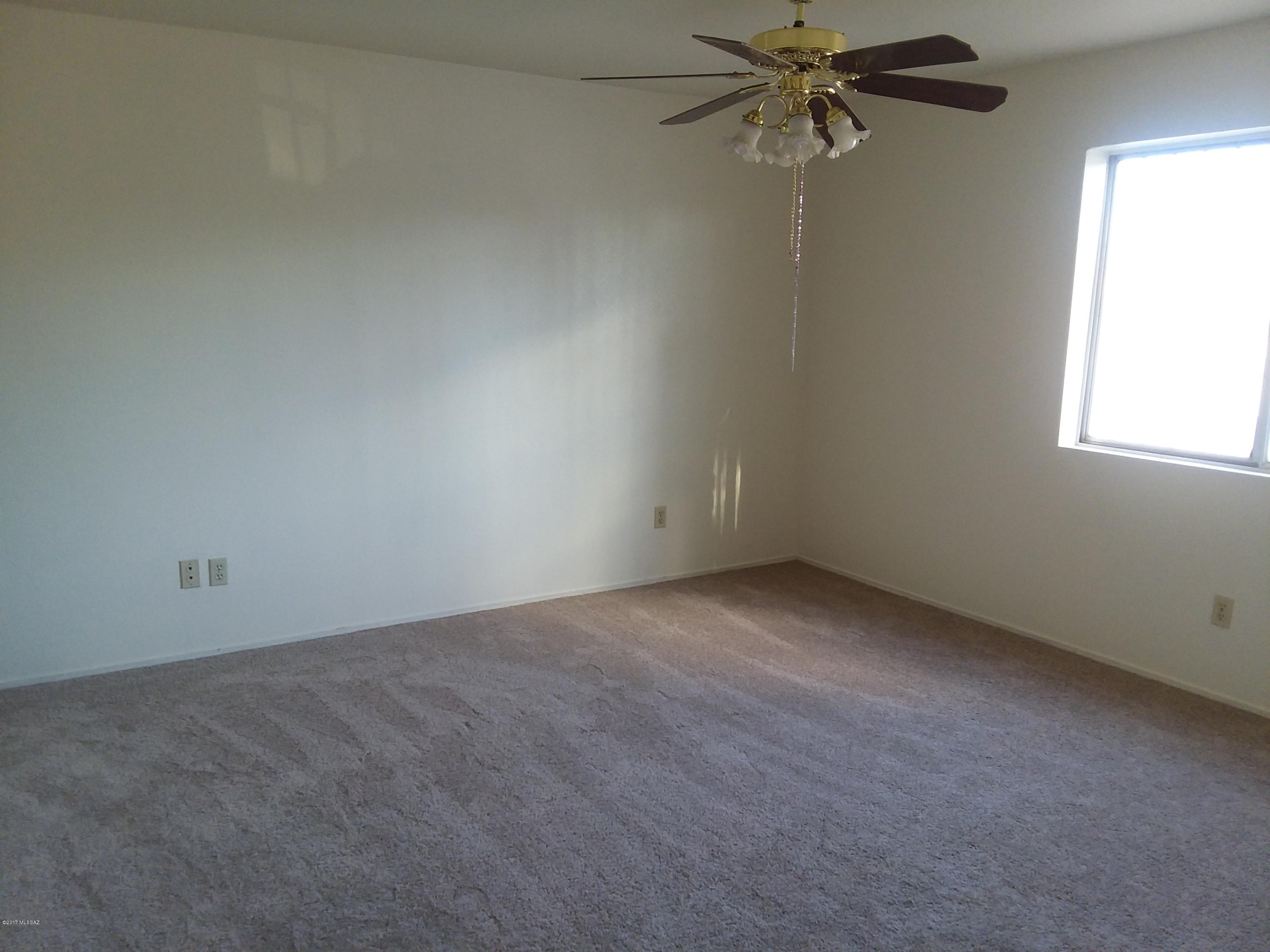 Sutton Place (1-120) - Residential