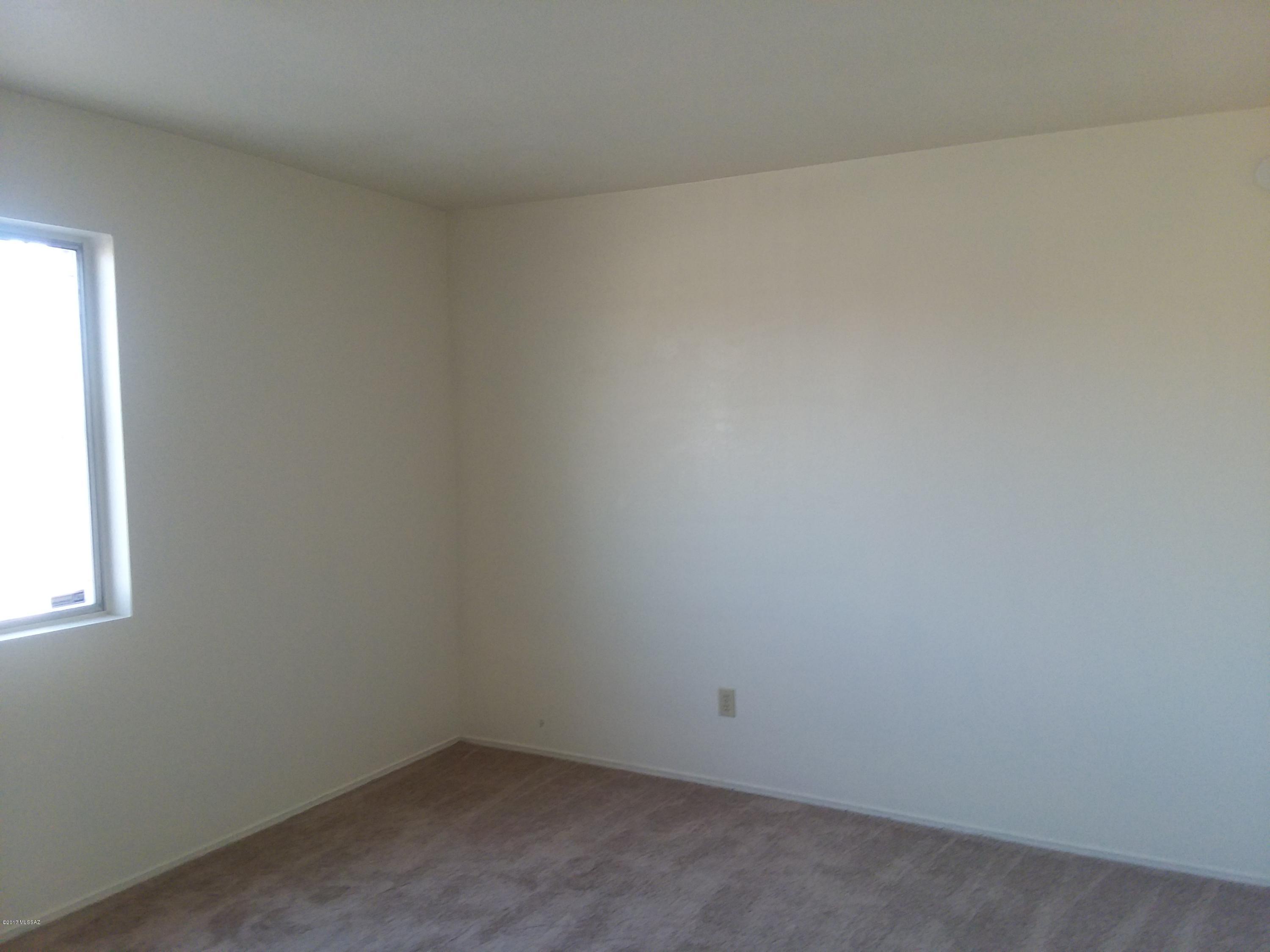 Sutton Place (1-120) - Residential