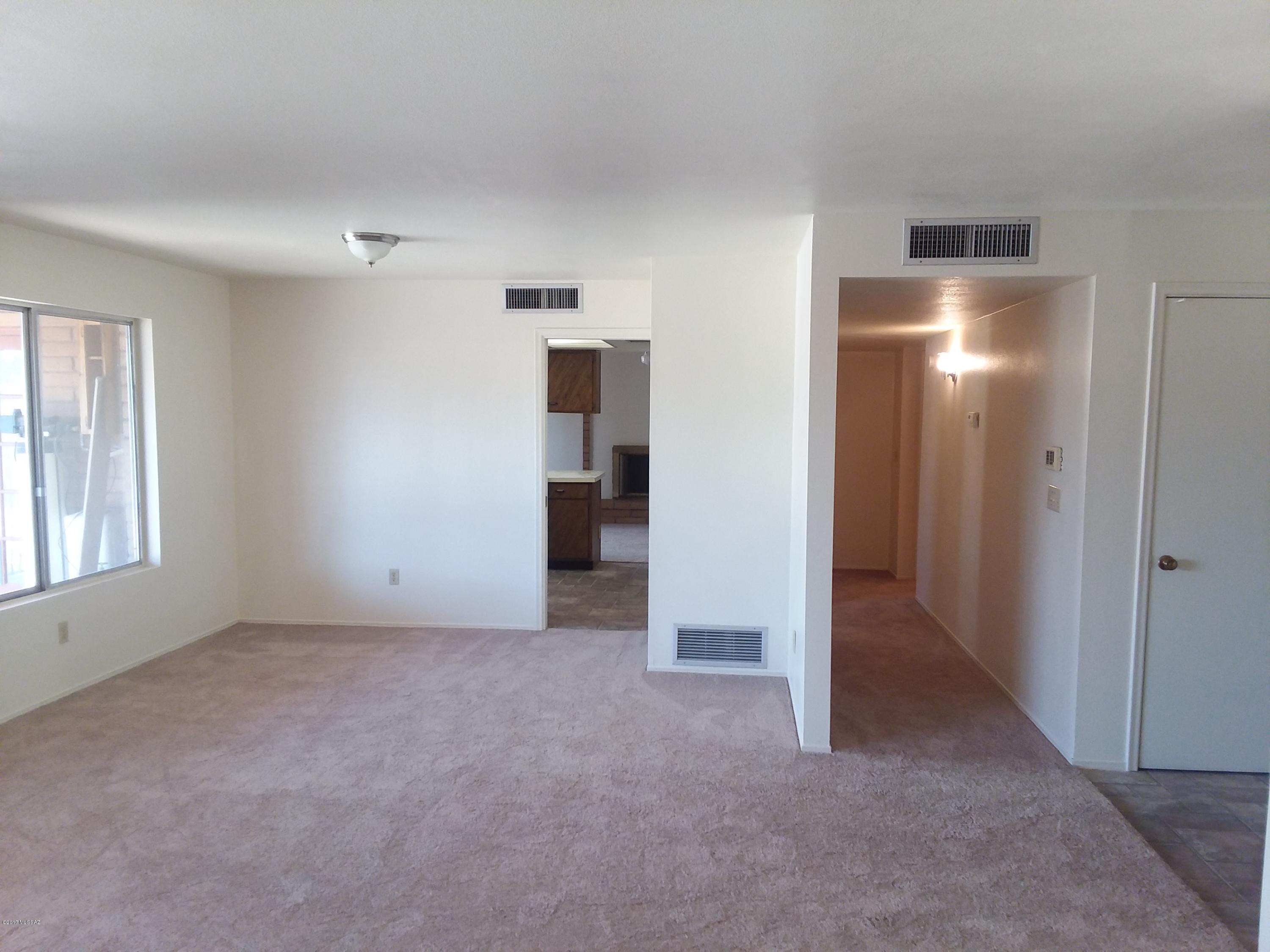 Sutton Place (1-120) - Residential
