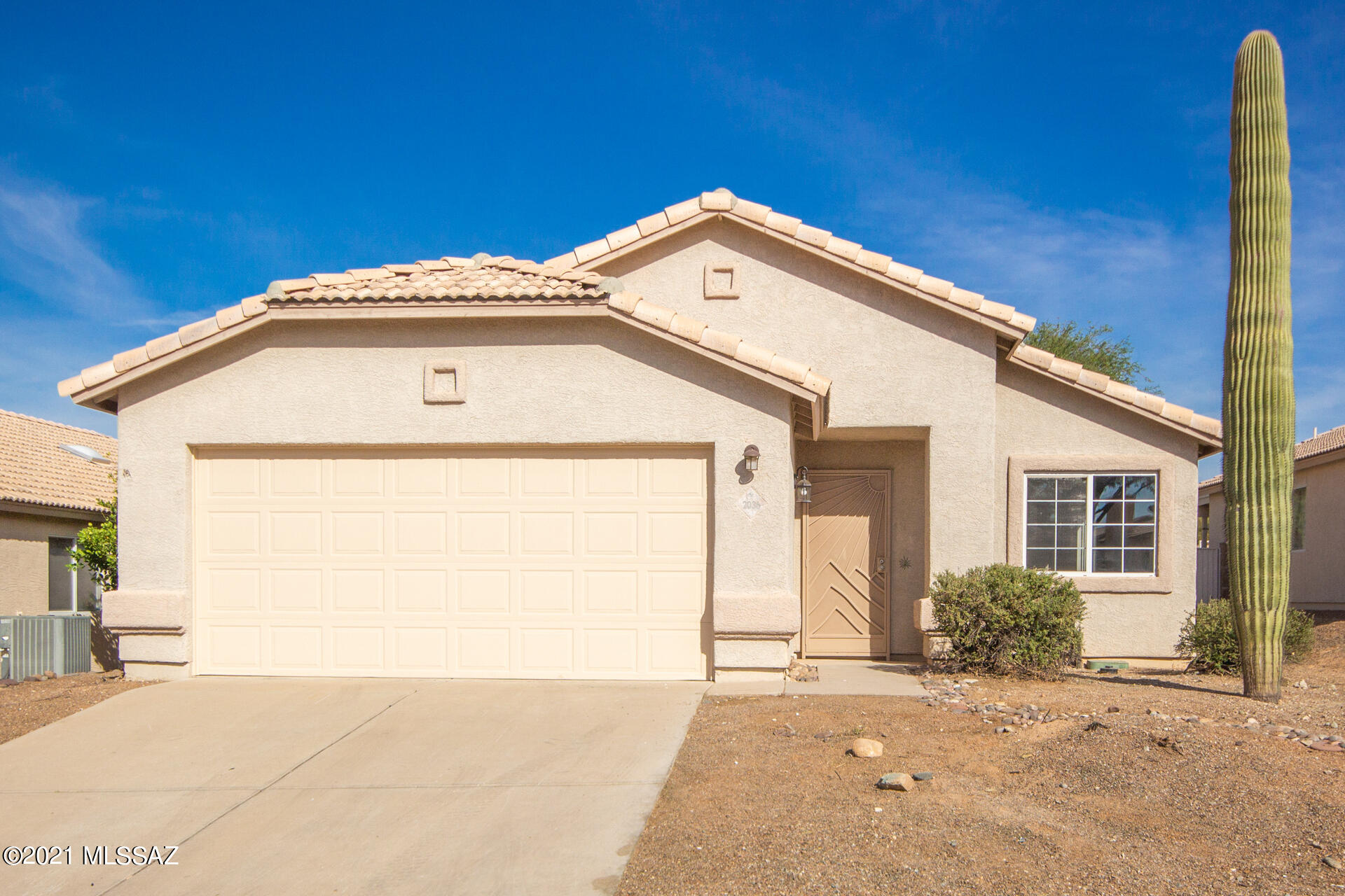 La Cholla Ridge (1-77) - Residential