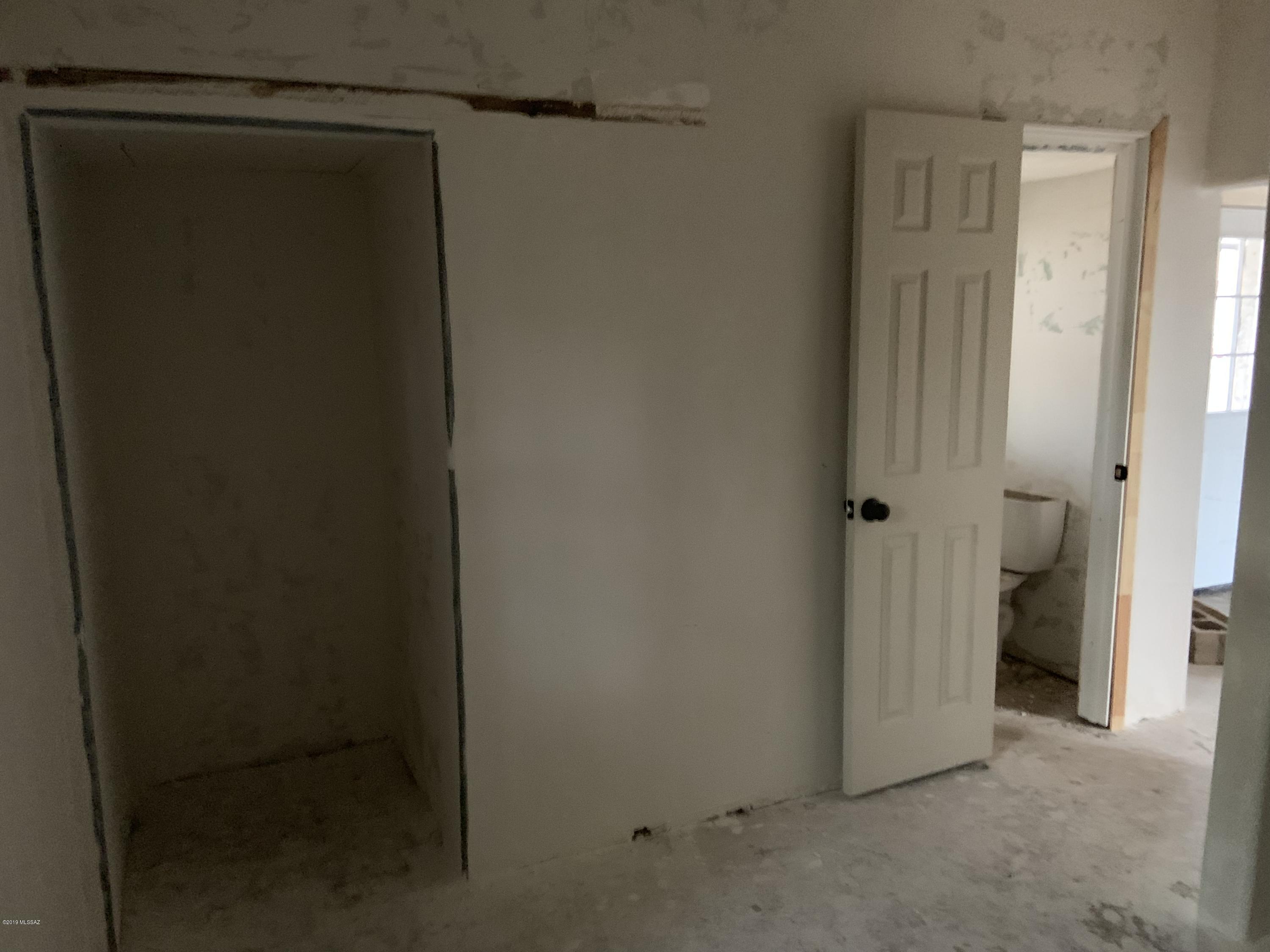 Unsubdivided - Residential