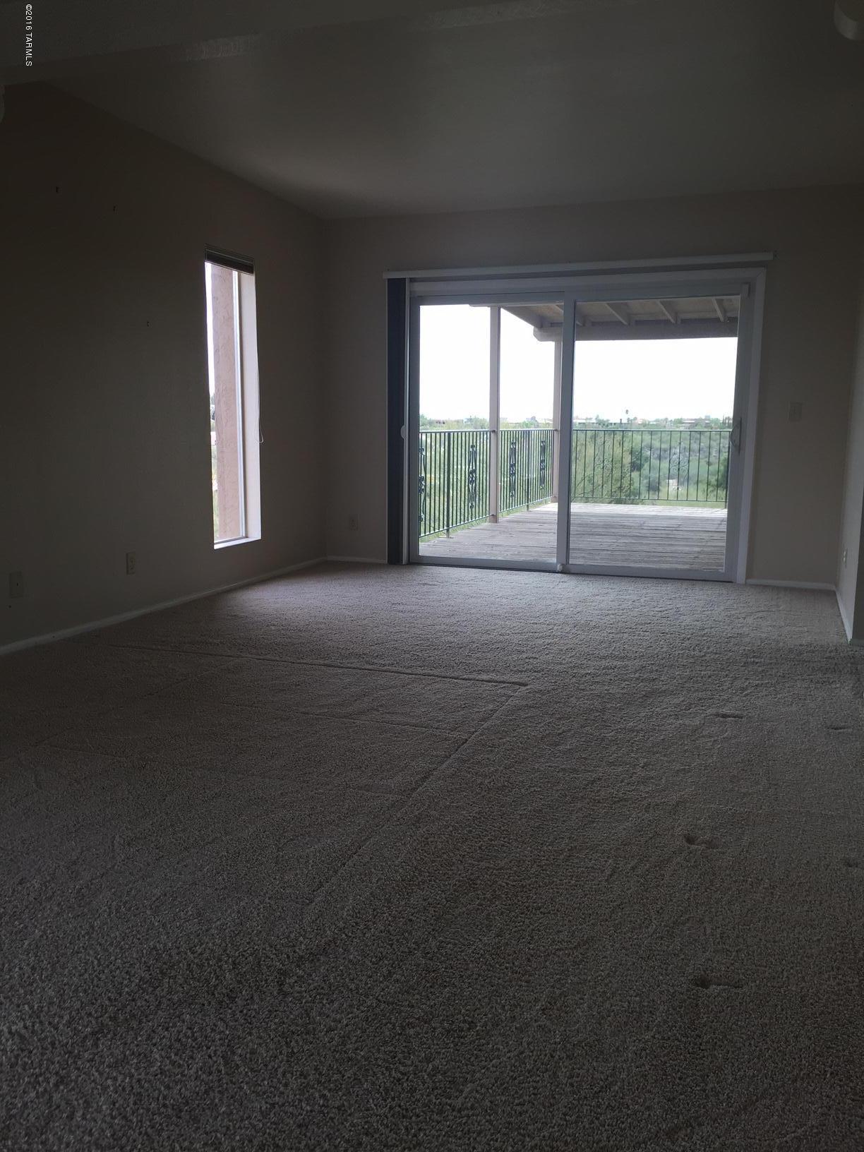 La Buena Vida Estates (1-37) - Residential