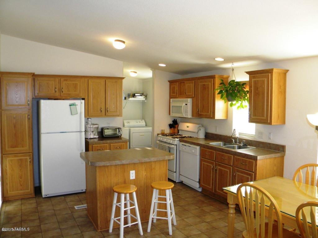 Oracle Village Estates - Residential