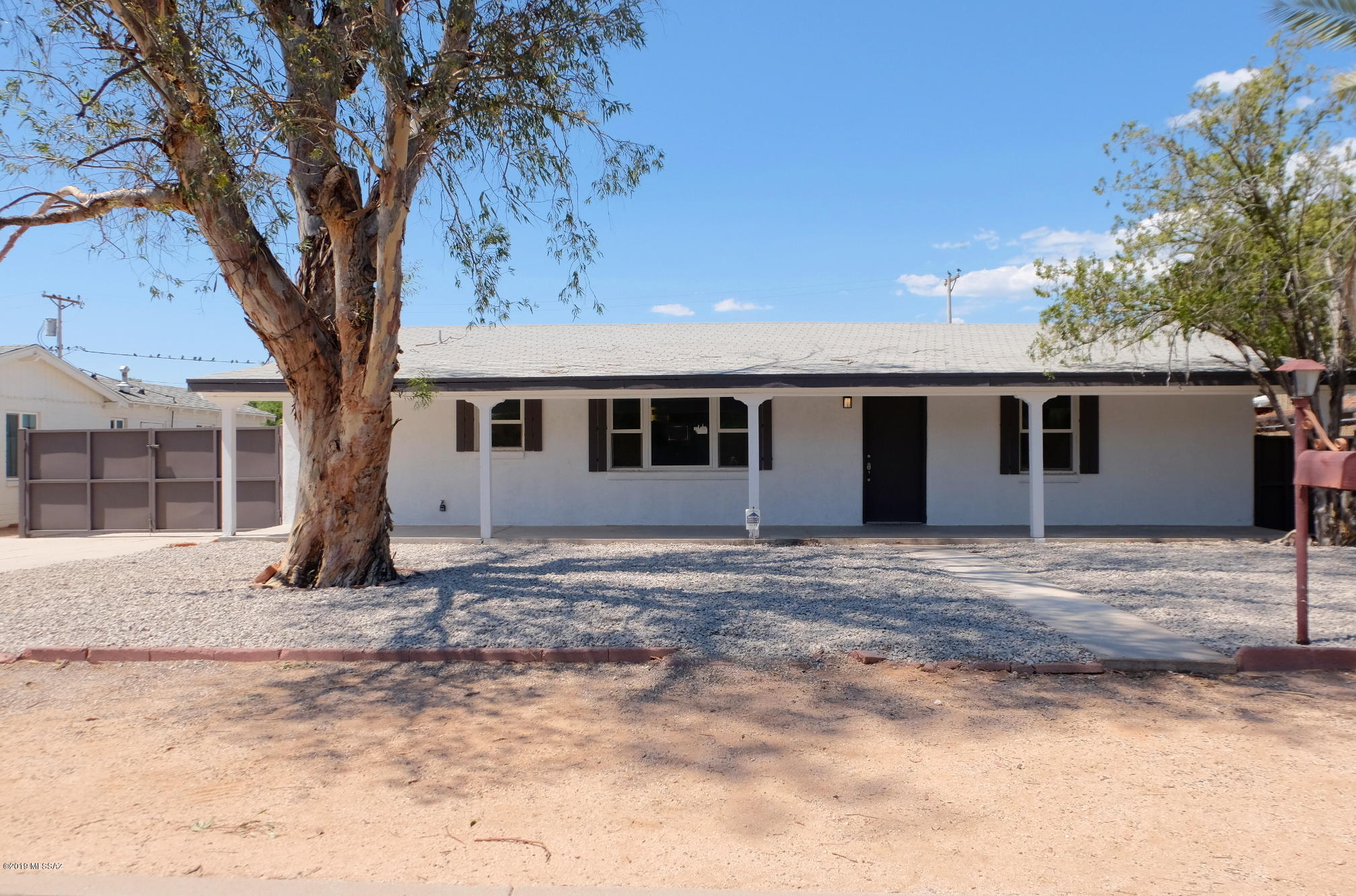 3BR/2BA, 1035sf located in Tucson's Garden District Community. Open floor plan with wood grain flooring; updated kitchen with granite counter tops, tile back splash, stainless appliances; central air conditioning; large den overlooking the walled-in and gated backyard; 1yr minimum Lease with long-term Lease considered, $35/adult Application Fee, $1600 Security Deposit, $150/pet Pet Fee with approved pet, $300 cleaning fee. Tenant pays utilities. Available immediately. Text 520-250-8986 for more info and to schedule a showing