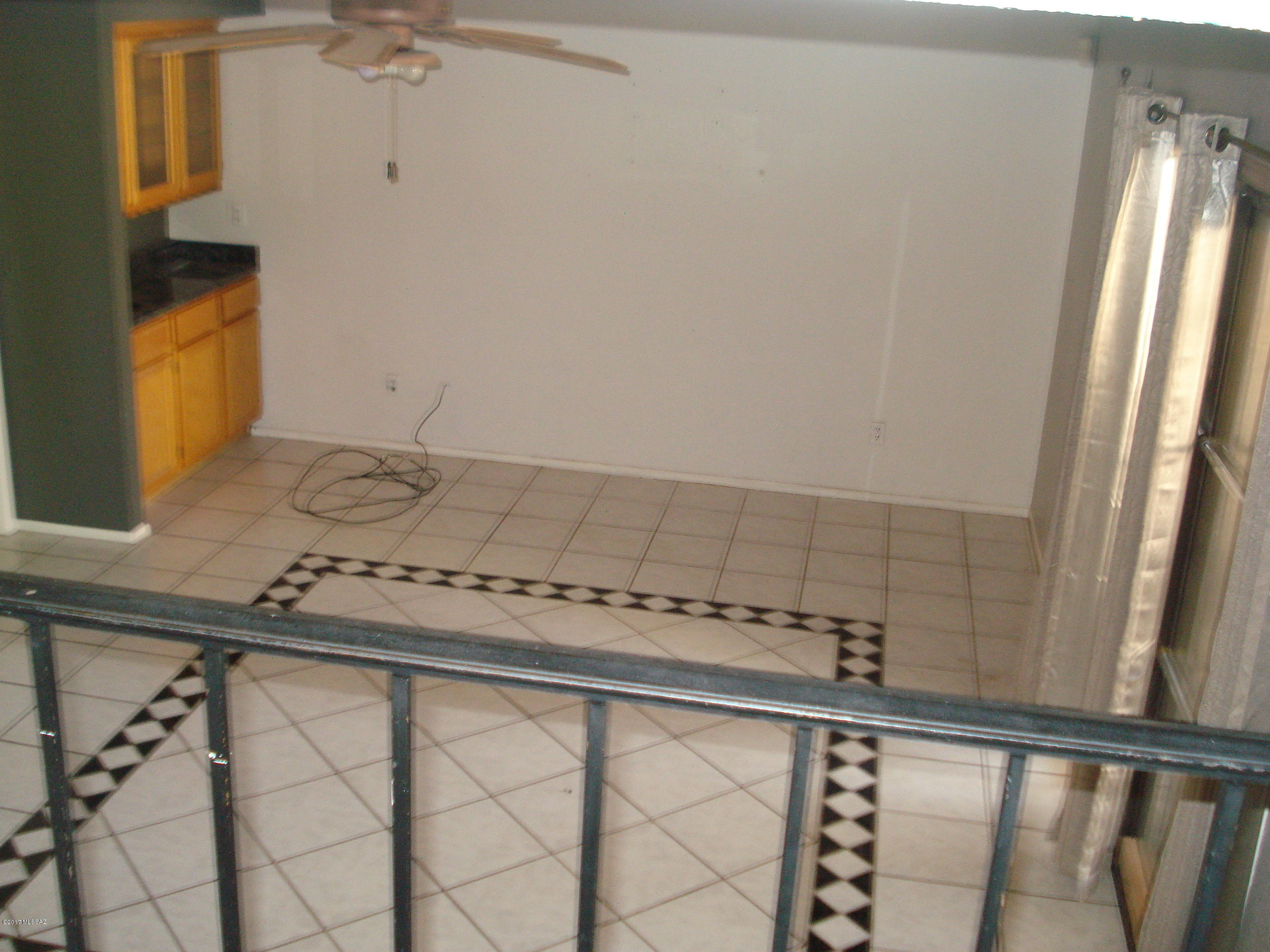 Mission West (1-370) - Residential