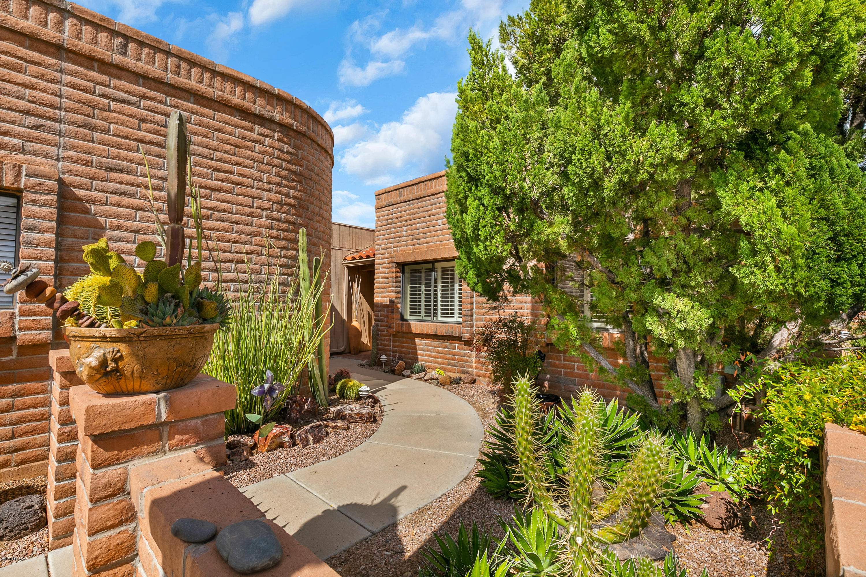 Canoa Vistas (1-48) - Residential