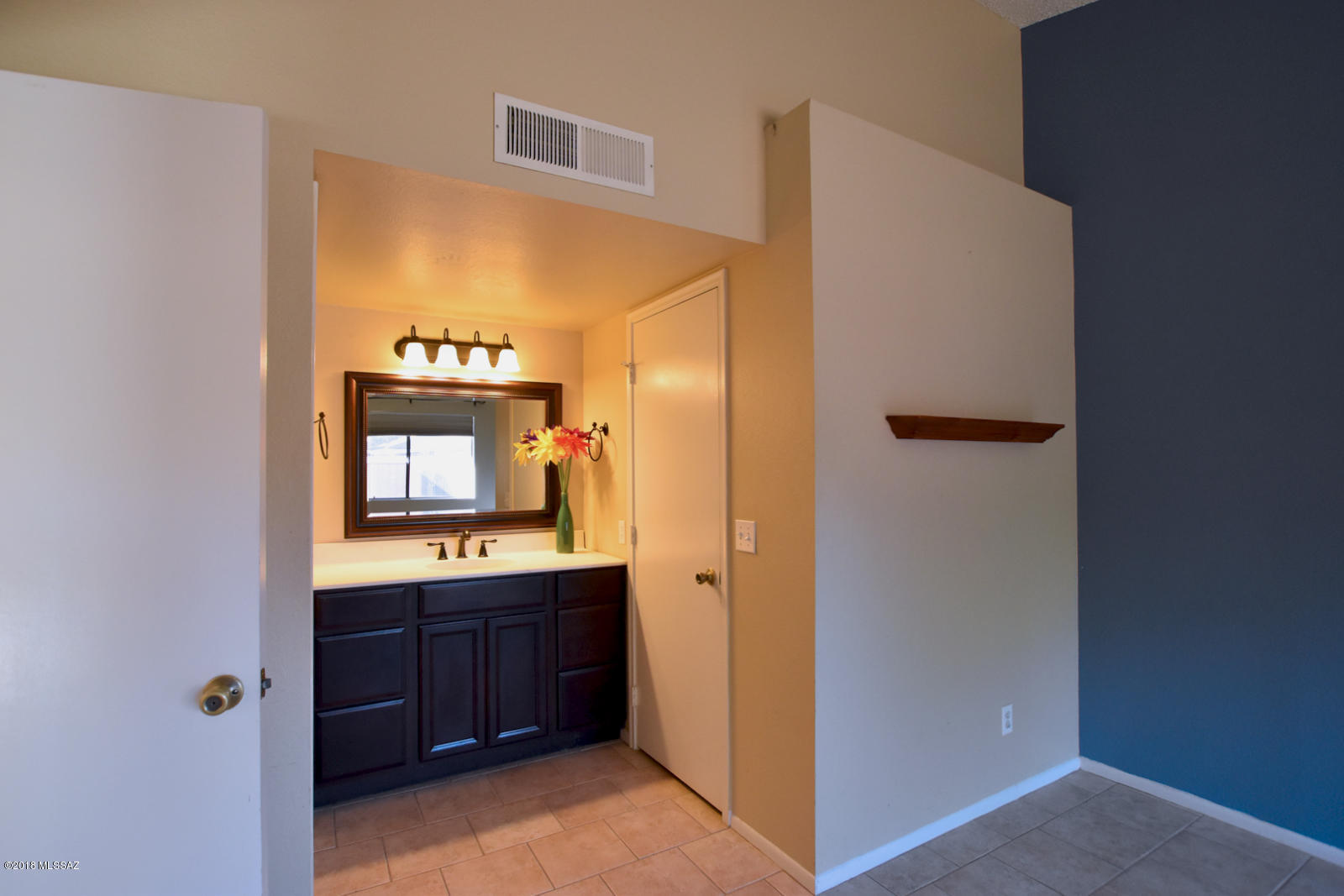 Fairway Villas (71-128) - Residential