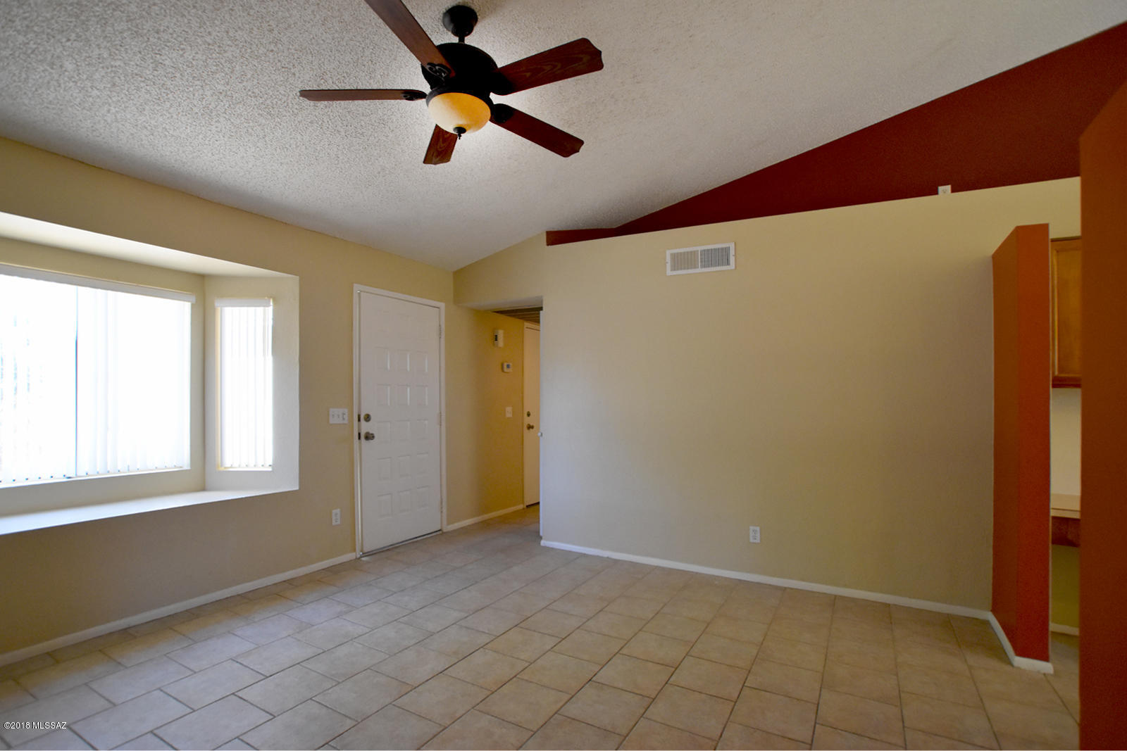 Fairway Villas (71-128) - Residential