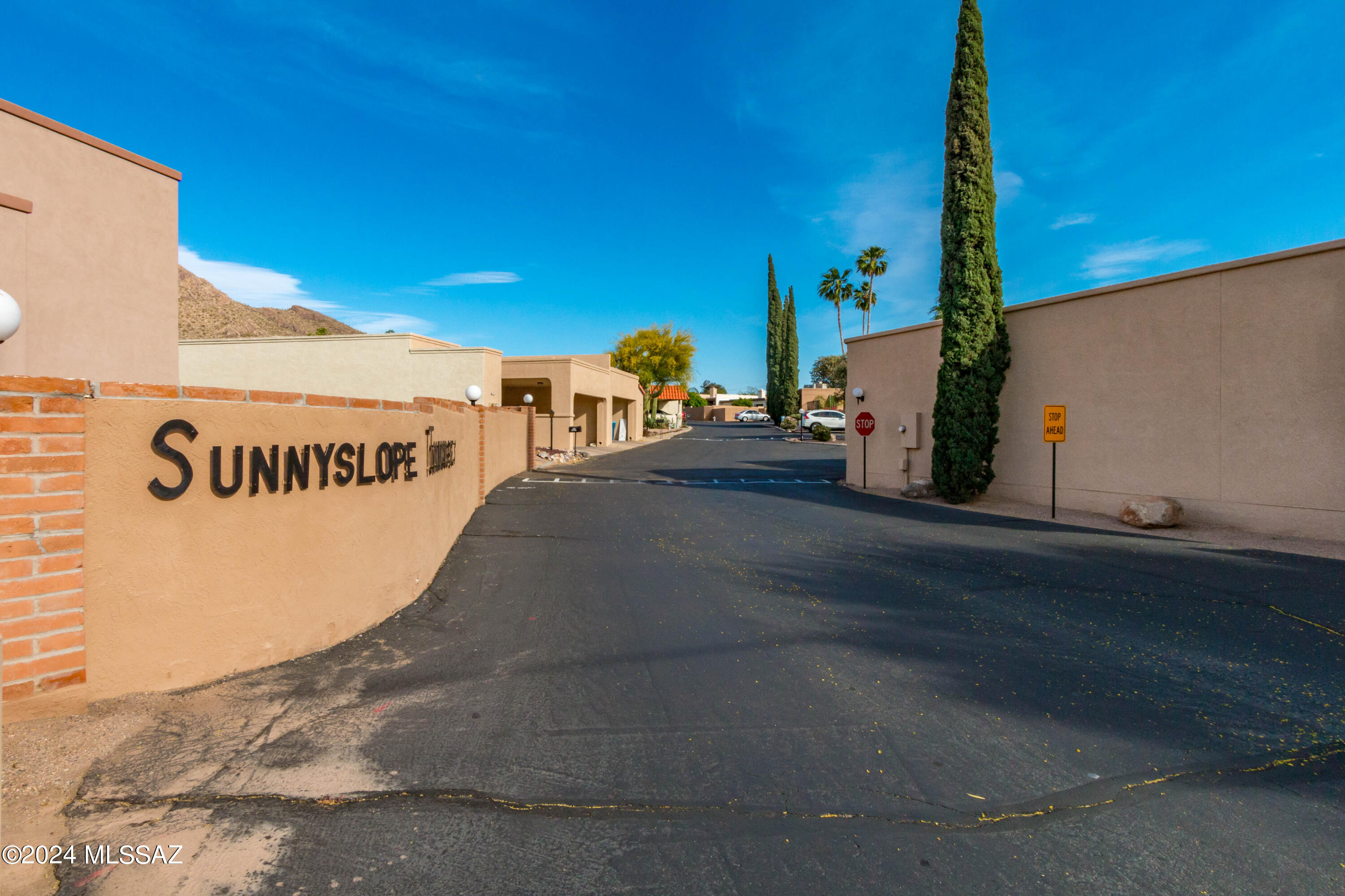 Sunnyslope Townhouses(1-91) - Residential