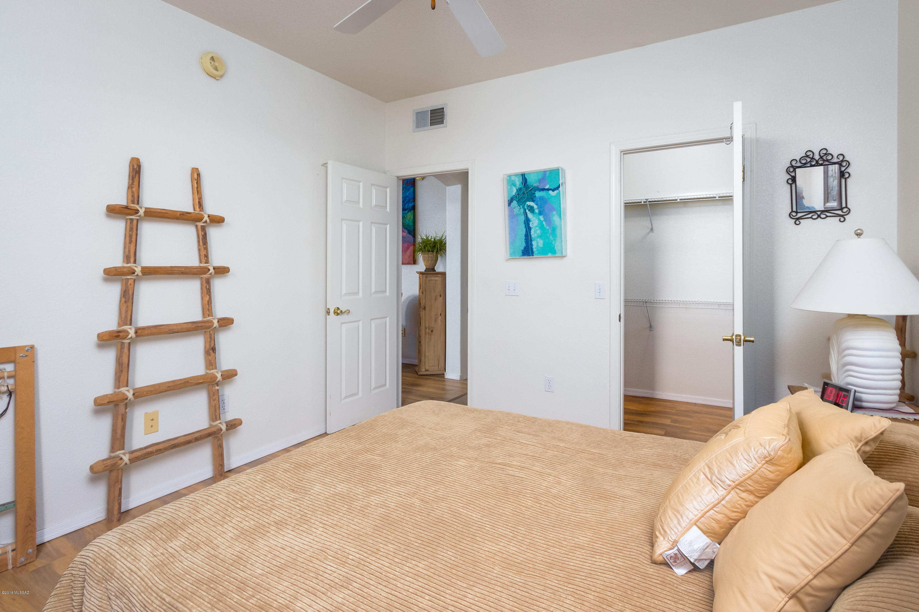 Pinnacle Canyon Condominium - Residential