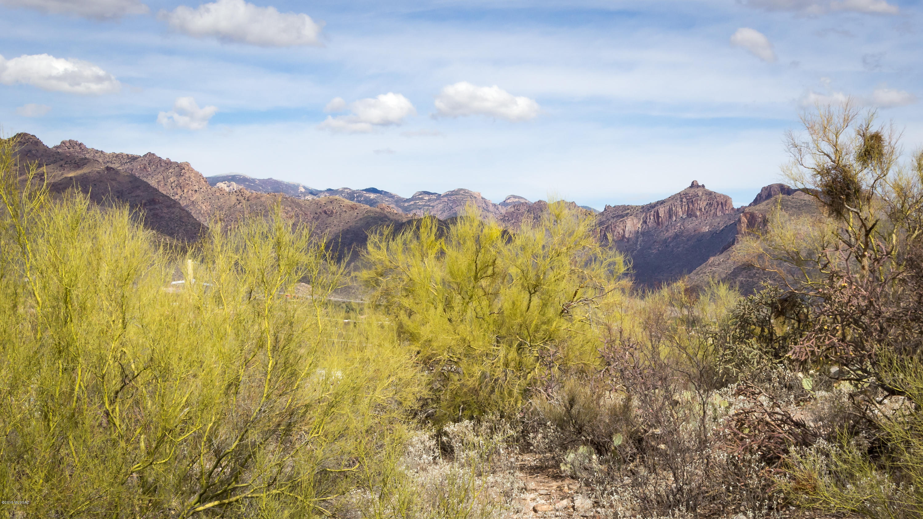 Pinnacle Canyon Condominium - Residential