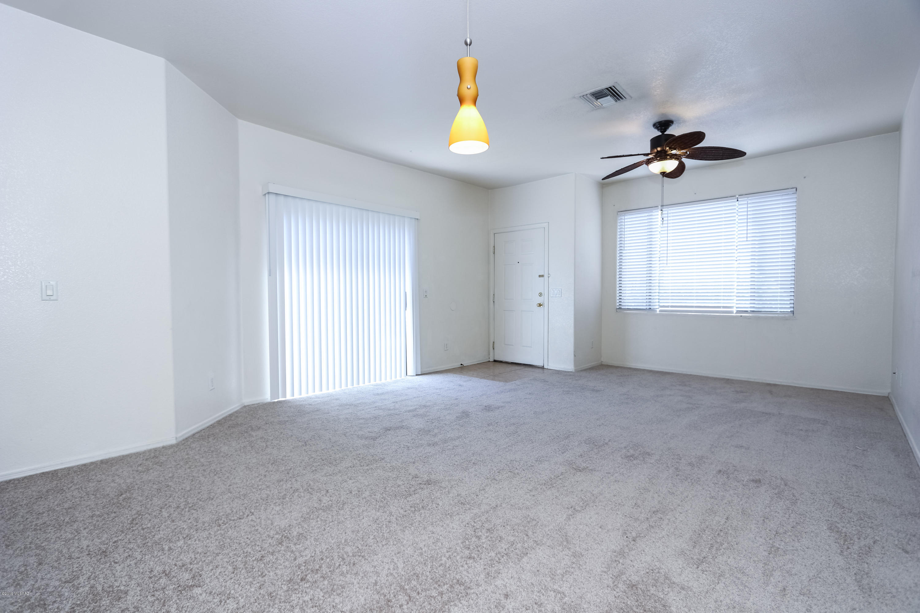 Mountain View Condos. (1-76) - Residential Lease