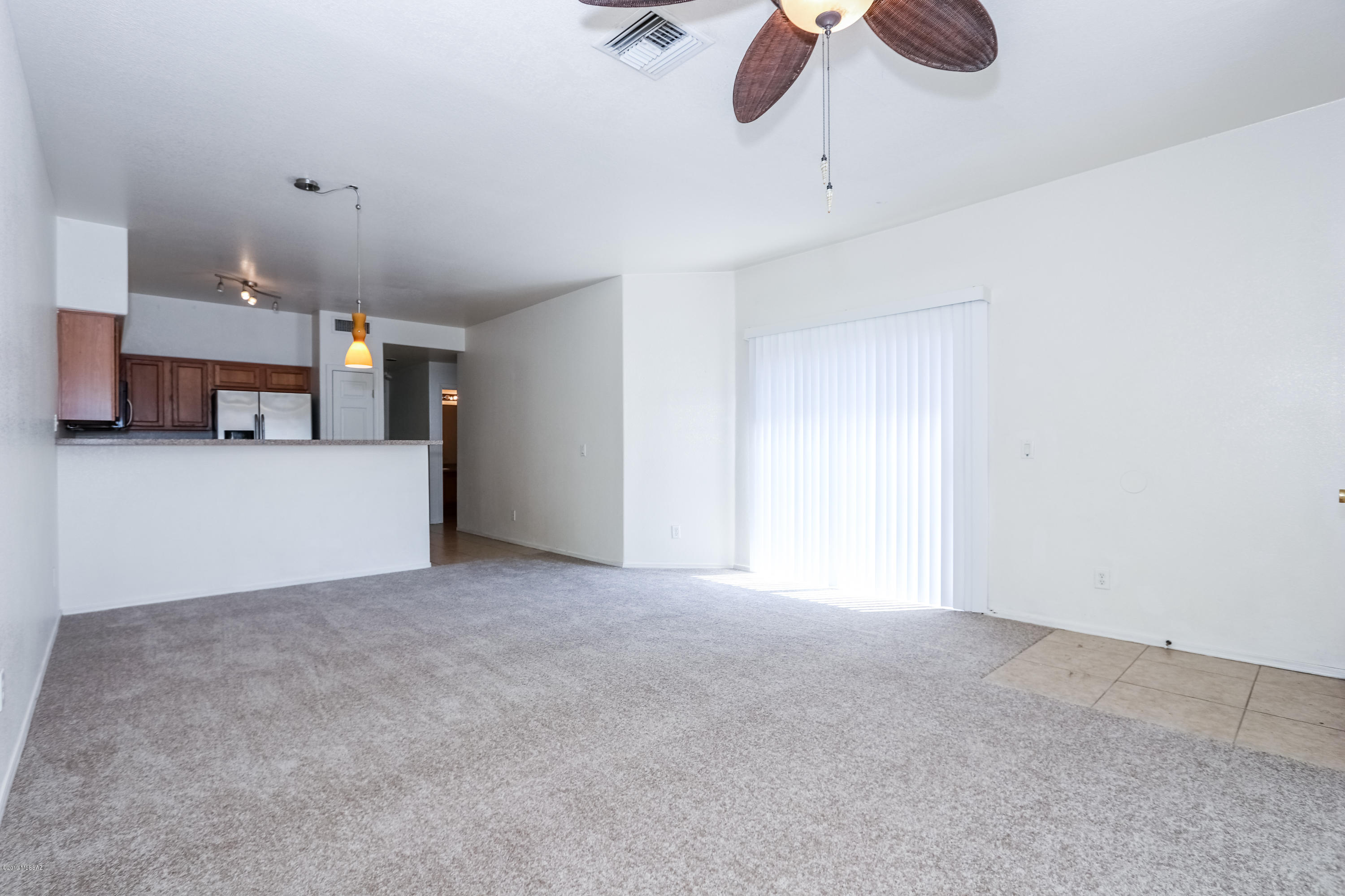 Mountain View Condos. (1-76) - Residential Lease